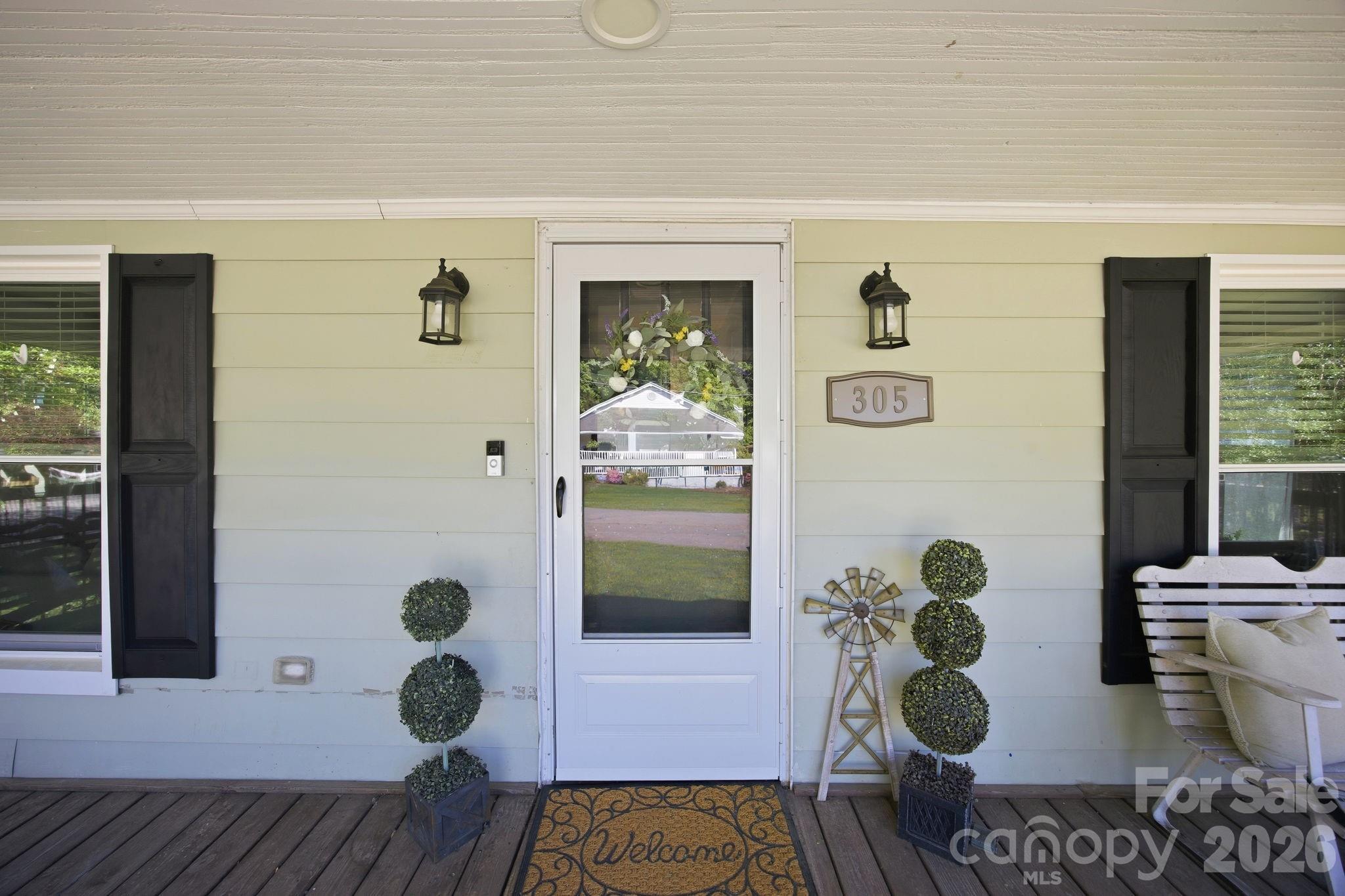 305 Bost Circle — Rockwell