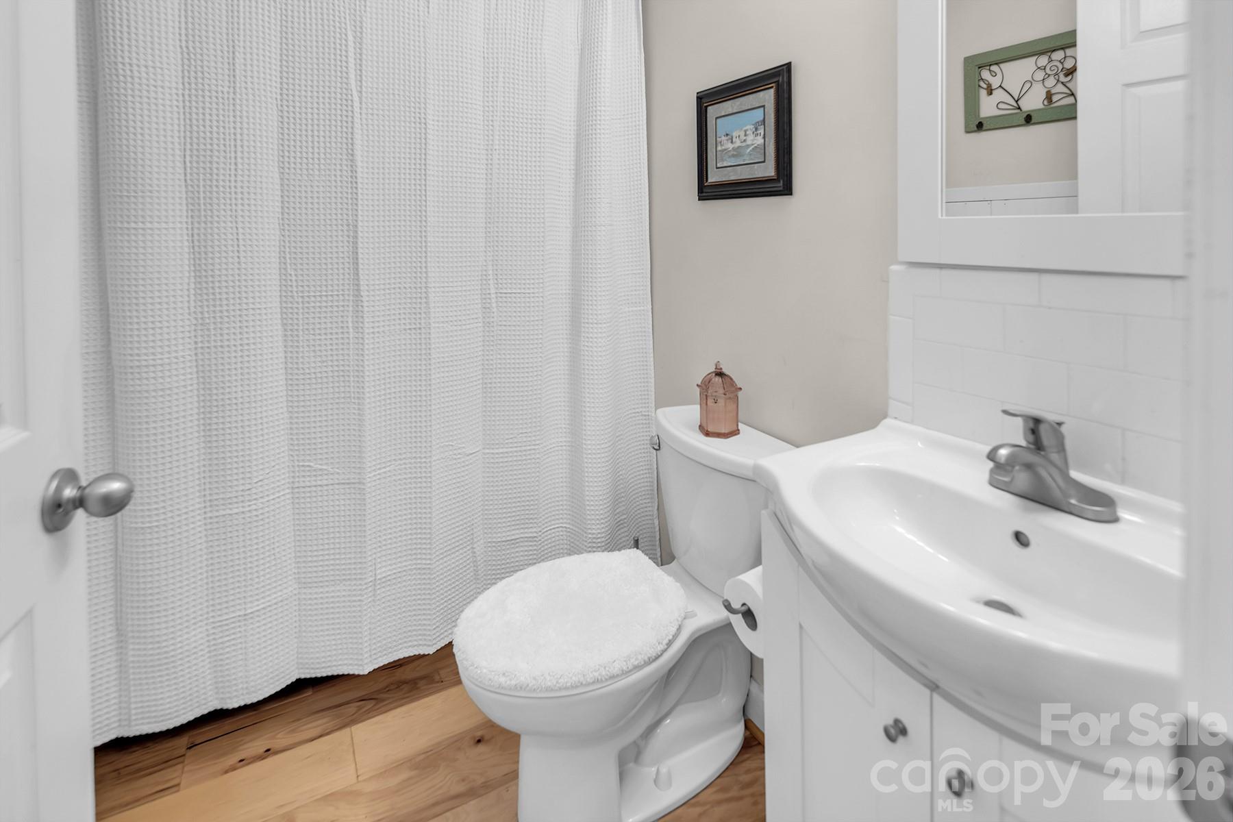 138 Uwharrie Court — Mount Gilead