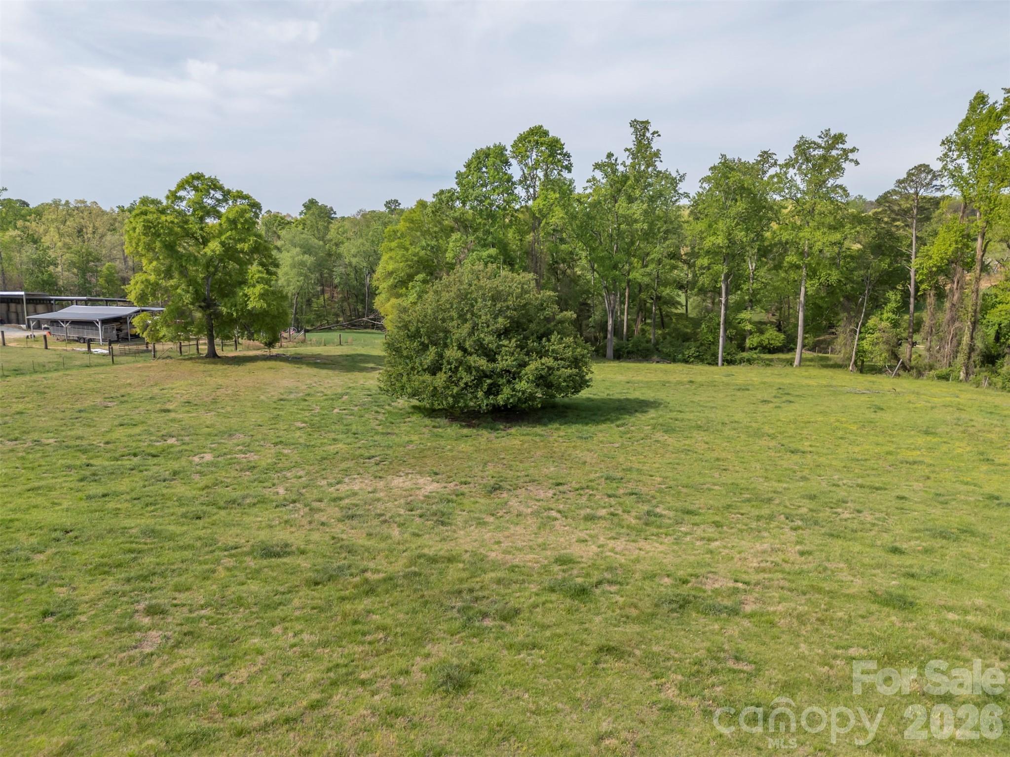 504 Old Henrietta Road — Forest City