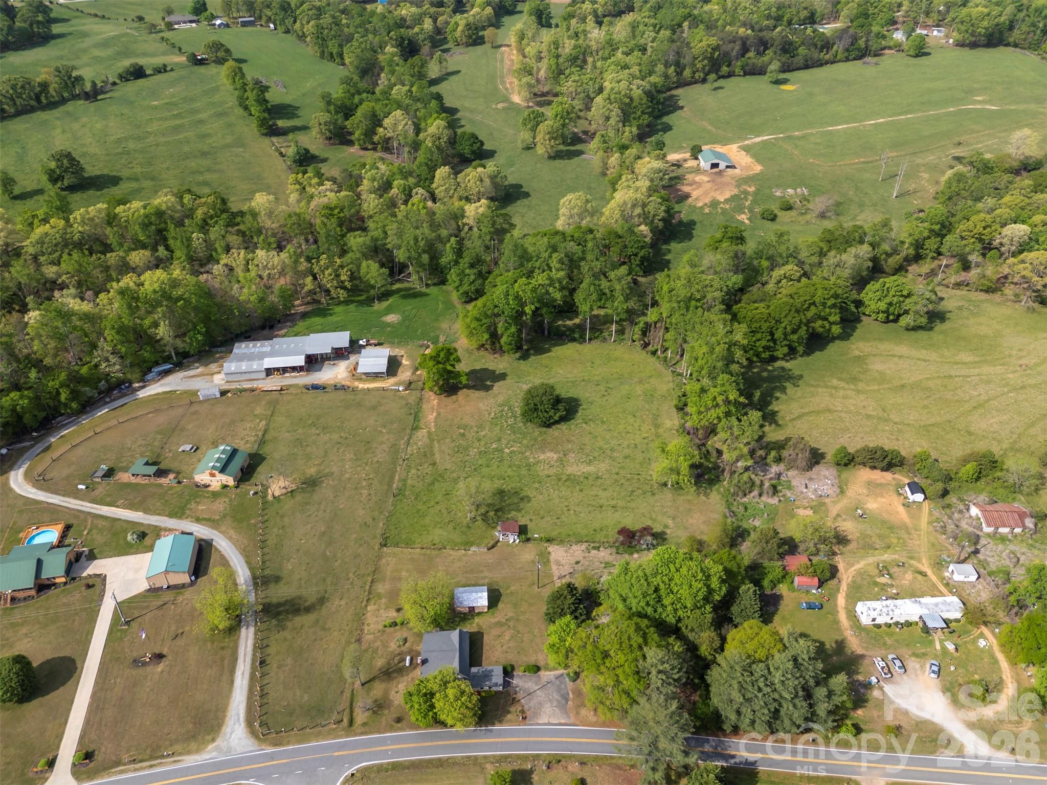 504 Old Henrietta Road — Forest City