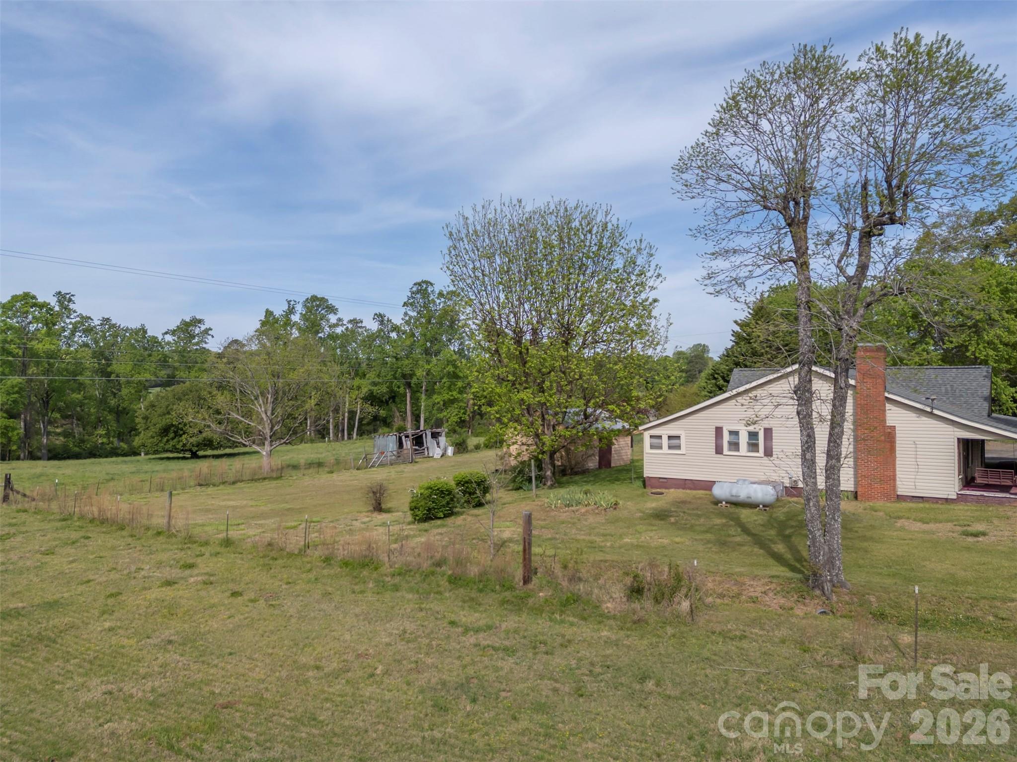 504 Old Henrietta Road — Forest City