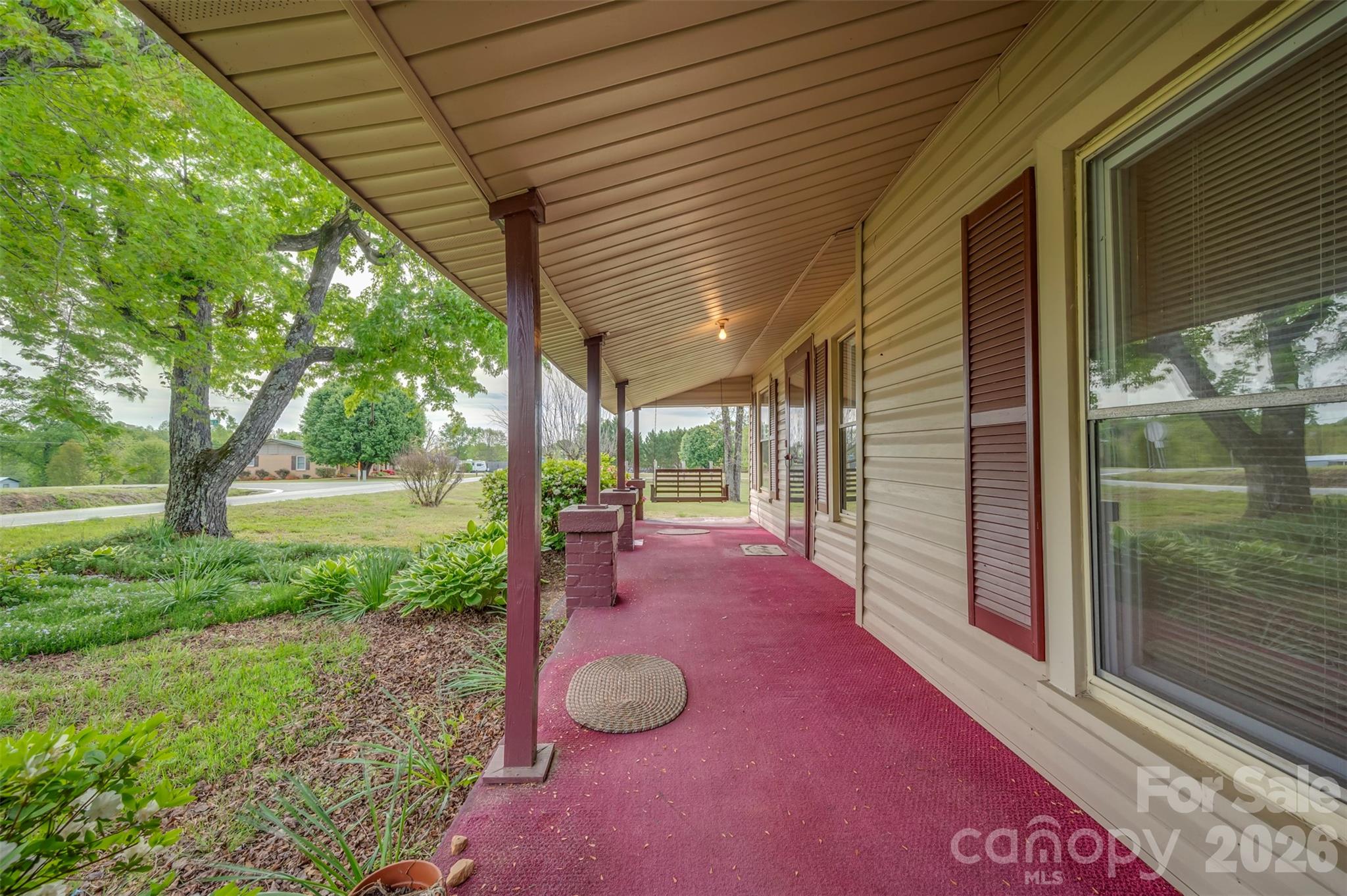 504 Old Henrietta Road — Forest City
