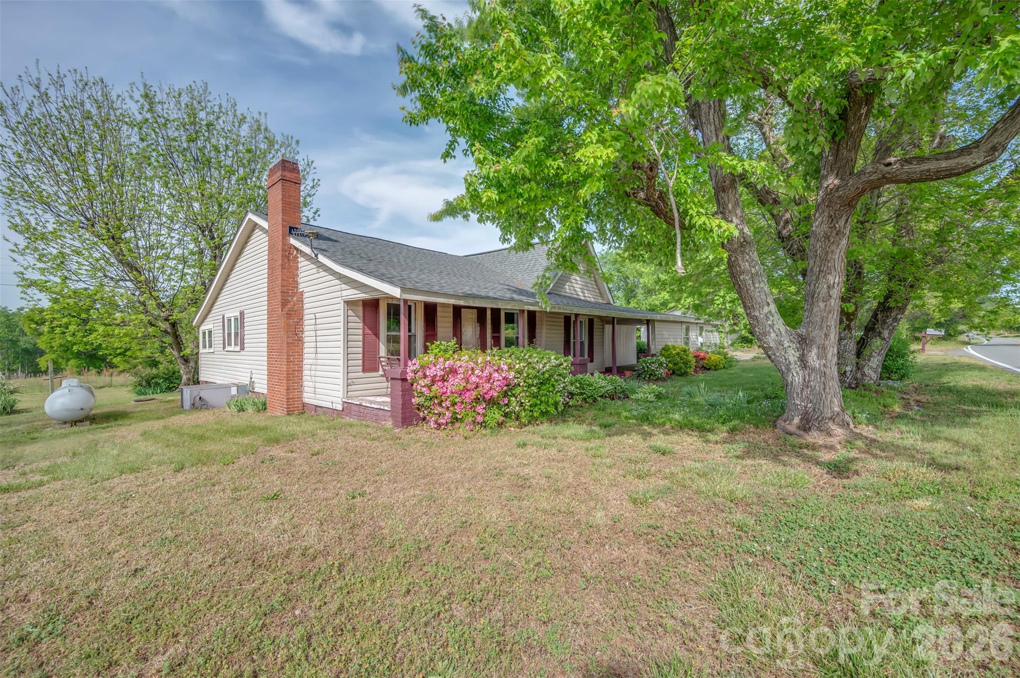504 Old Henrietta Road — Forest City