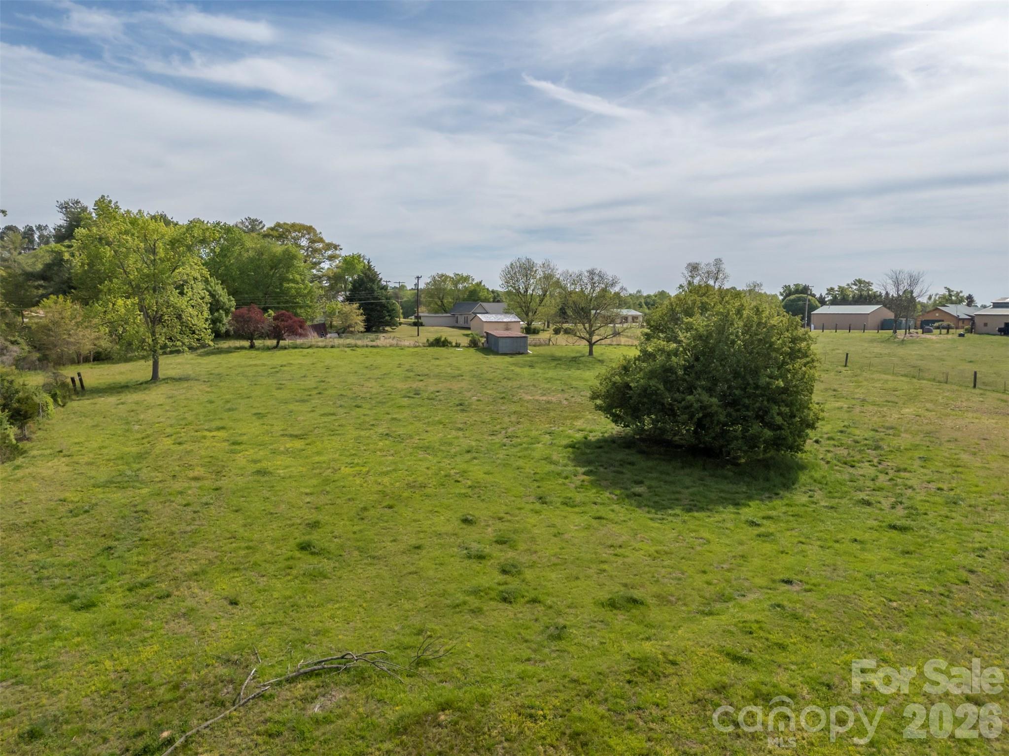 504 Old Henrietta Road — Forest City