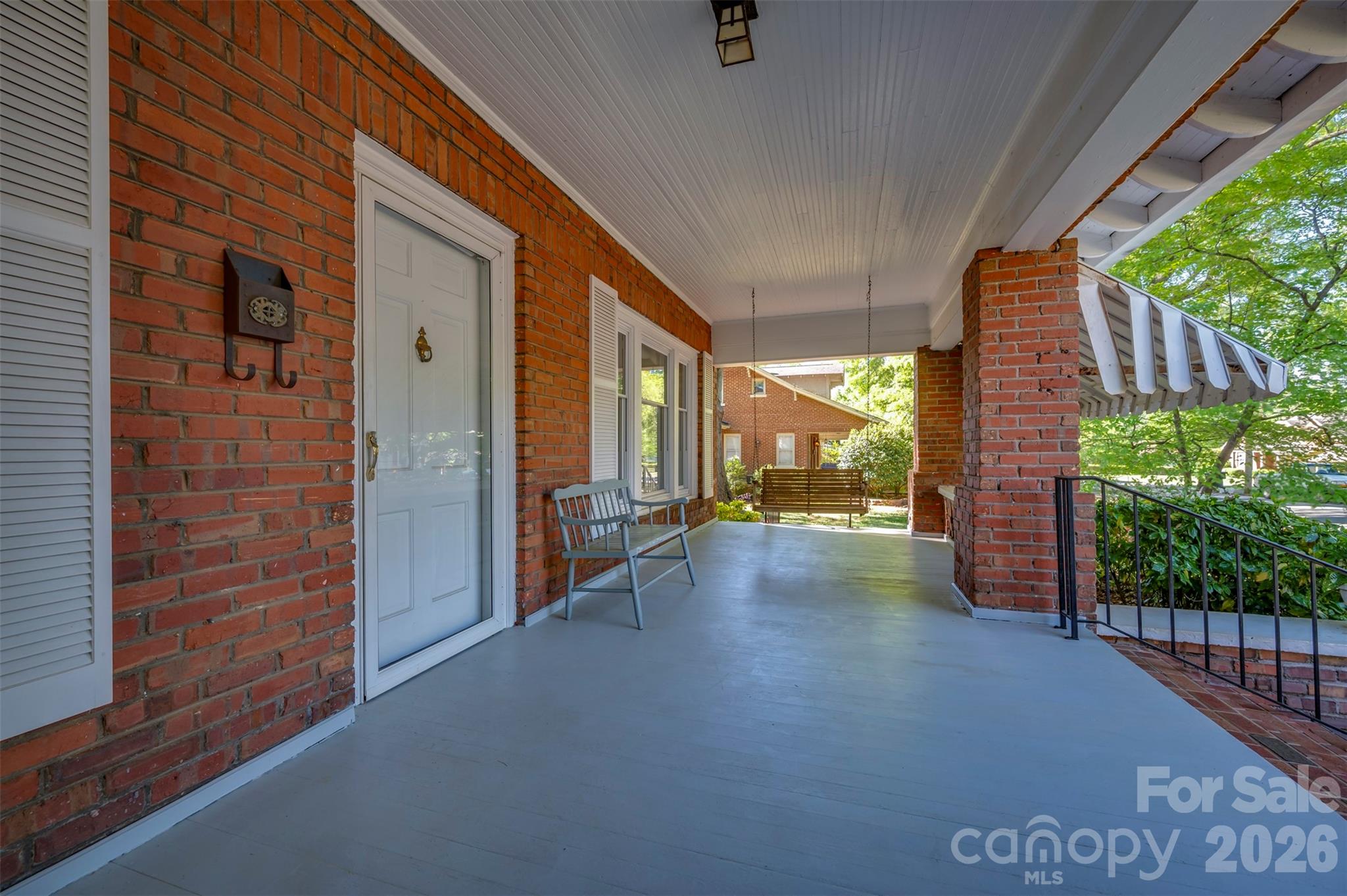 151 S Magnolia Street — Forest City