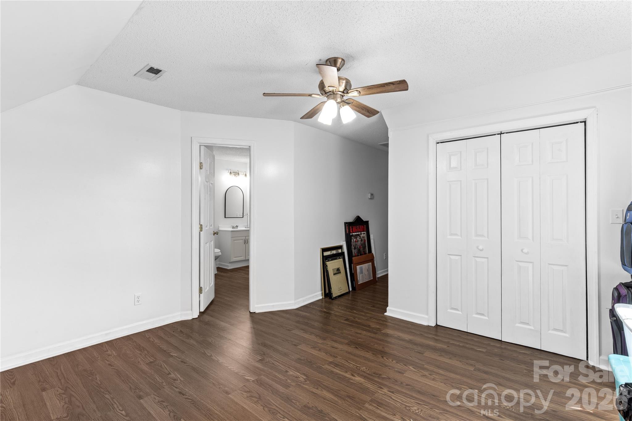 1530 Danlee Drive — Lancaster