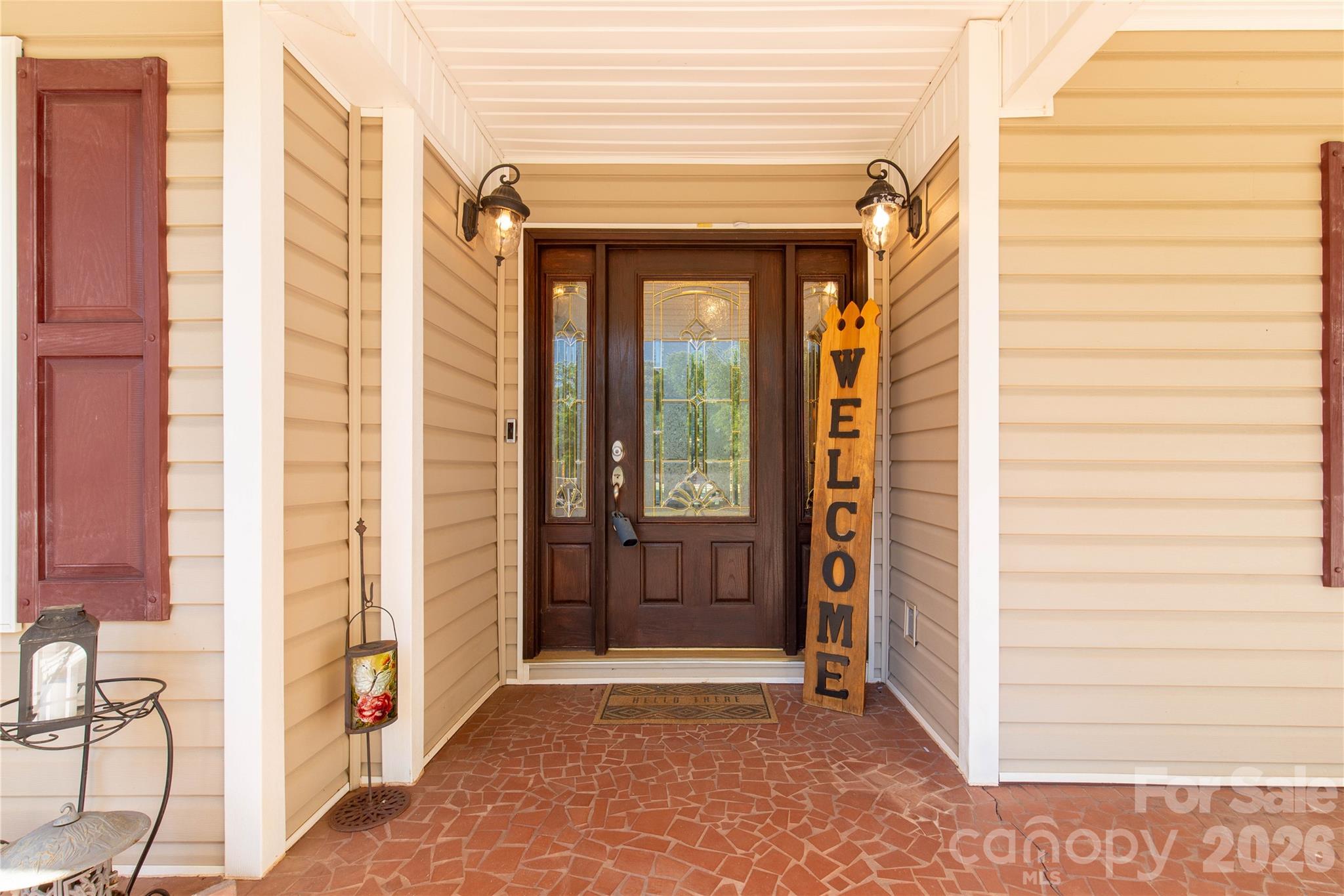 1530 Danlee Drive — Lancaster