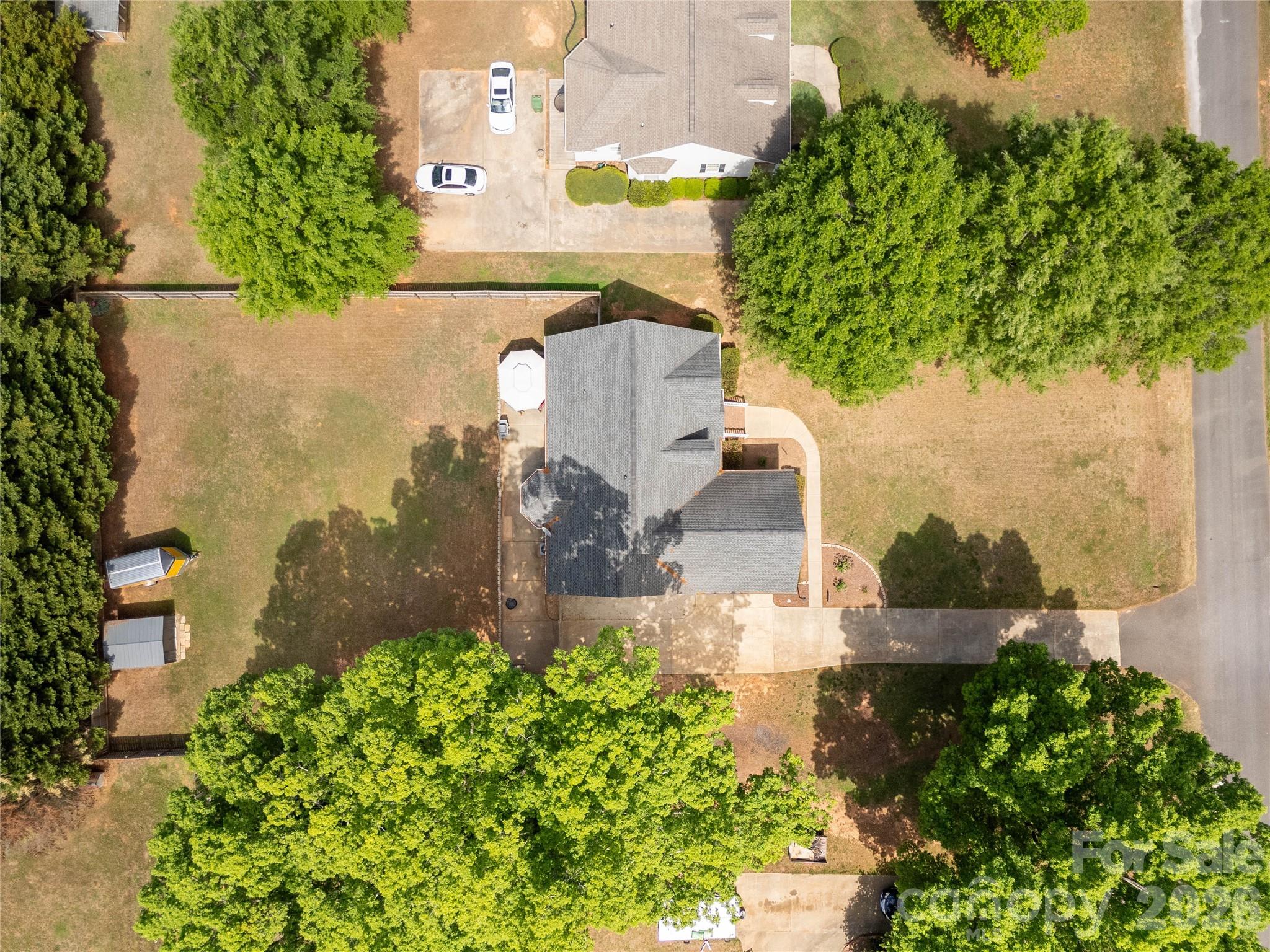 1530 Danlee Drive — Lancaster