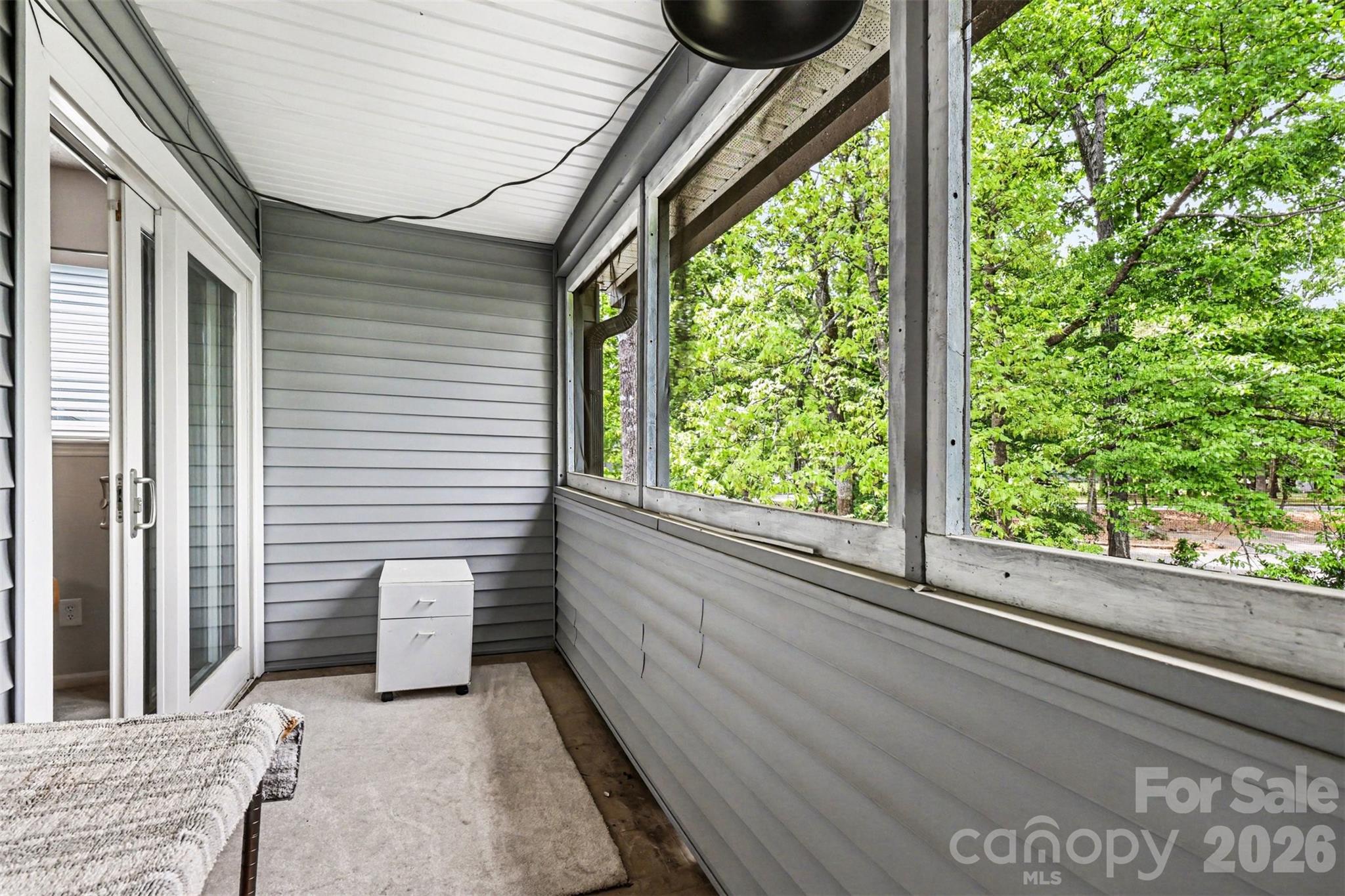 6614 Point Comfort Lane — Charlotte