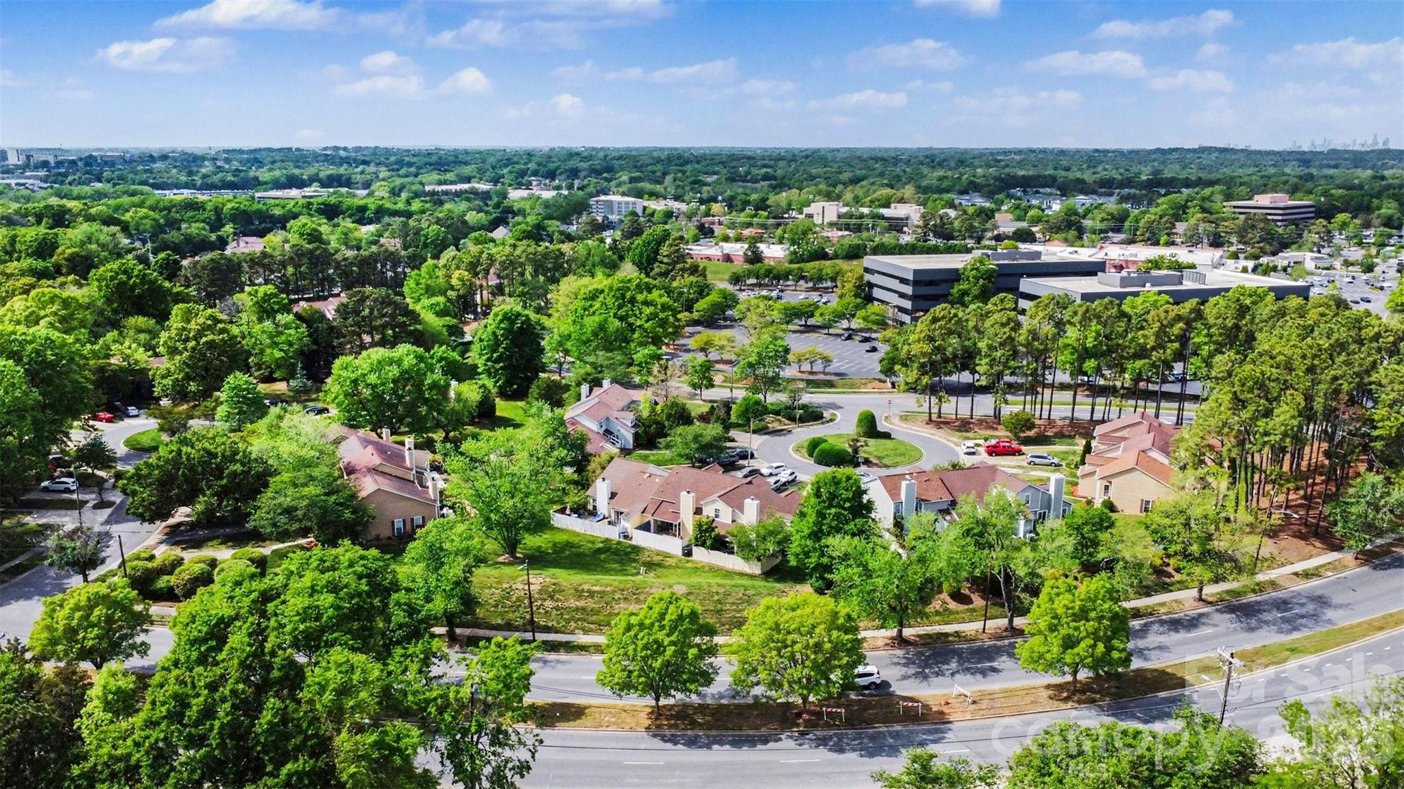 6614 Point Comfort Lane — Charlotte