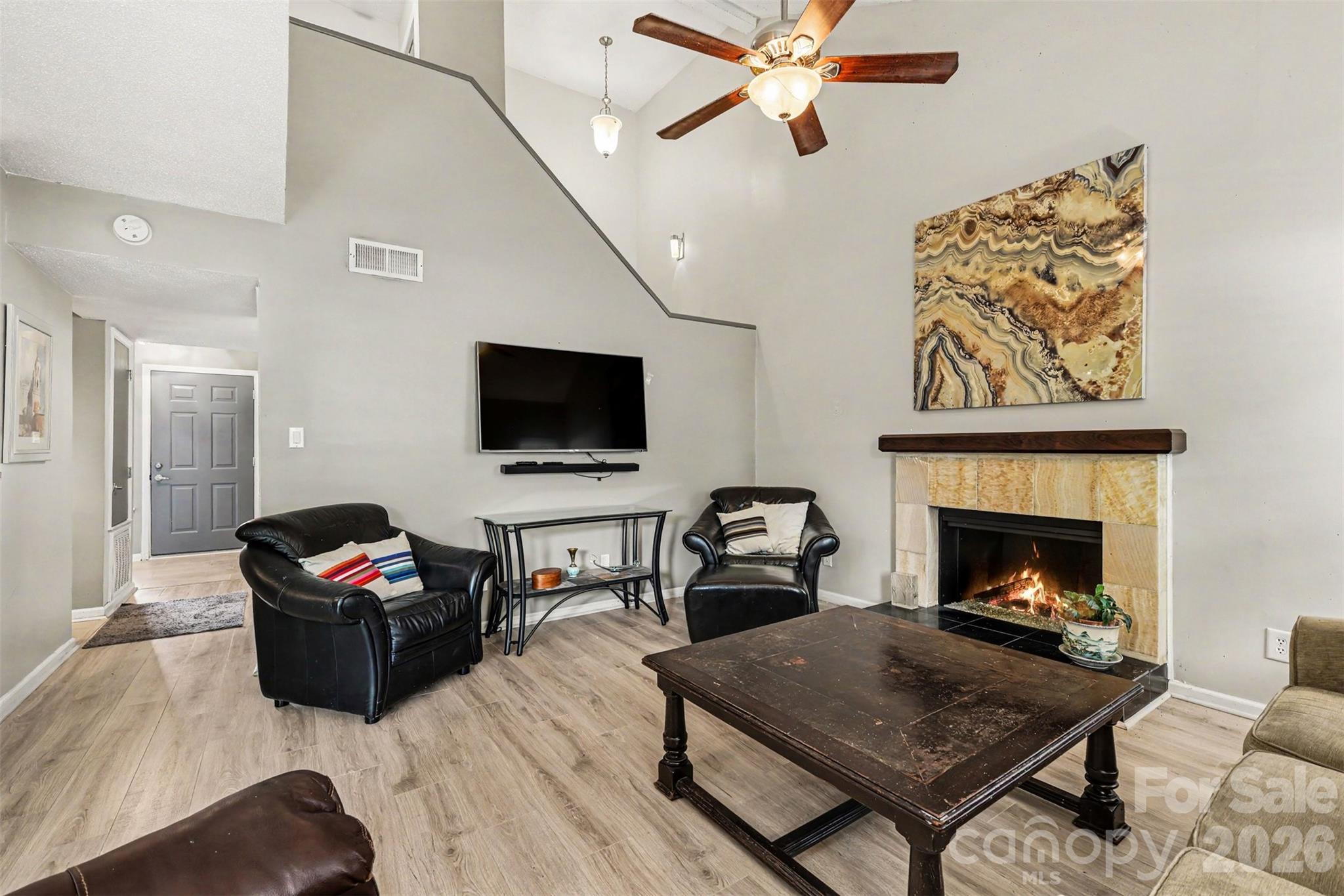 6614 Point Comfort Lane — Charlotte