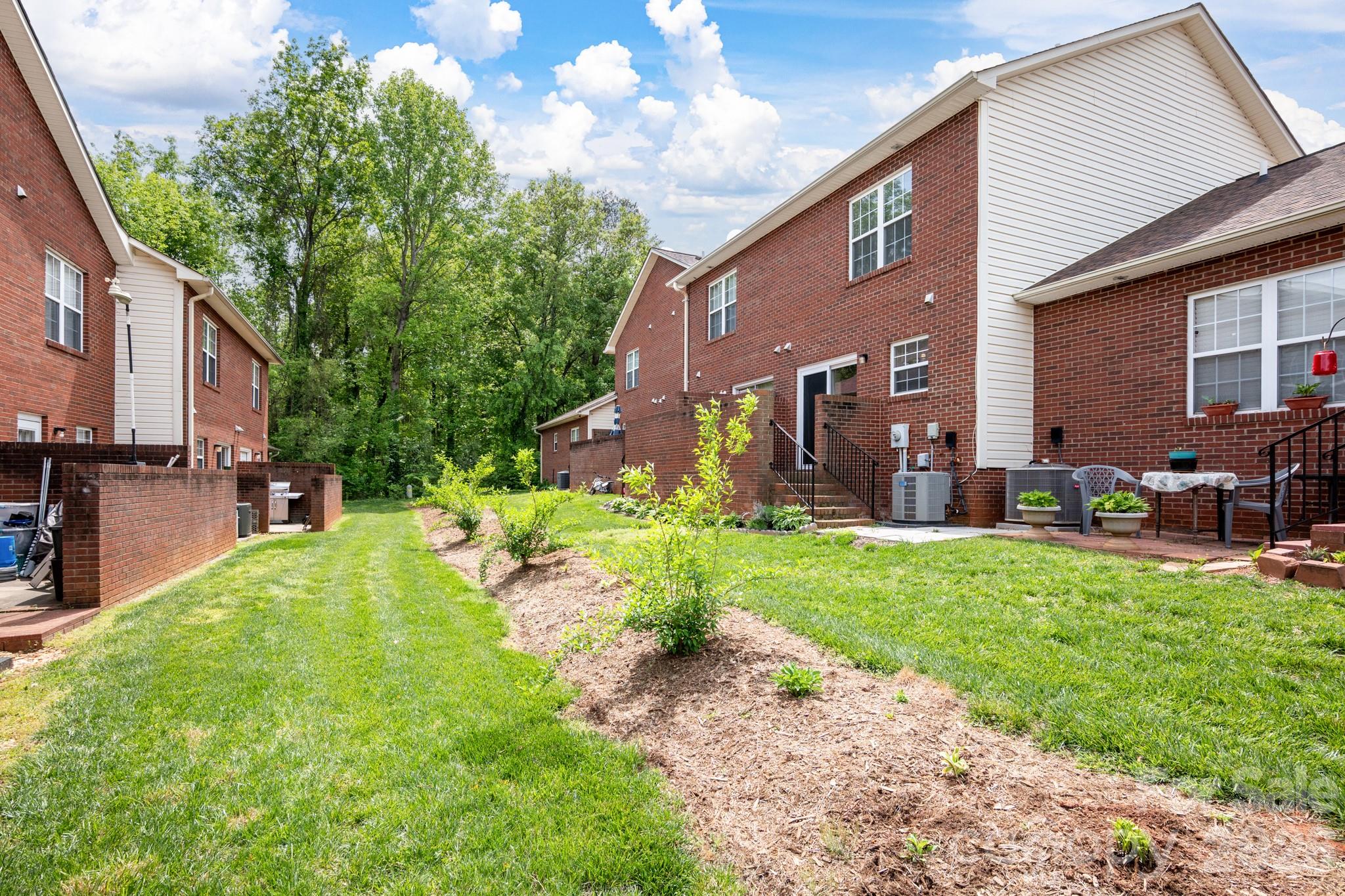 102 Brandywine Drive NE #U2 — Conover