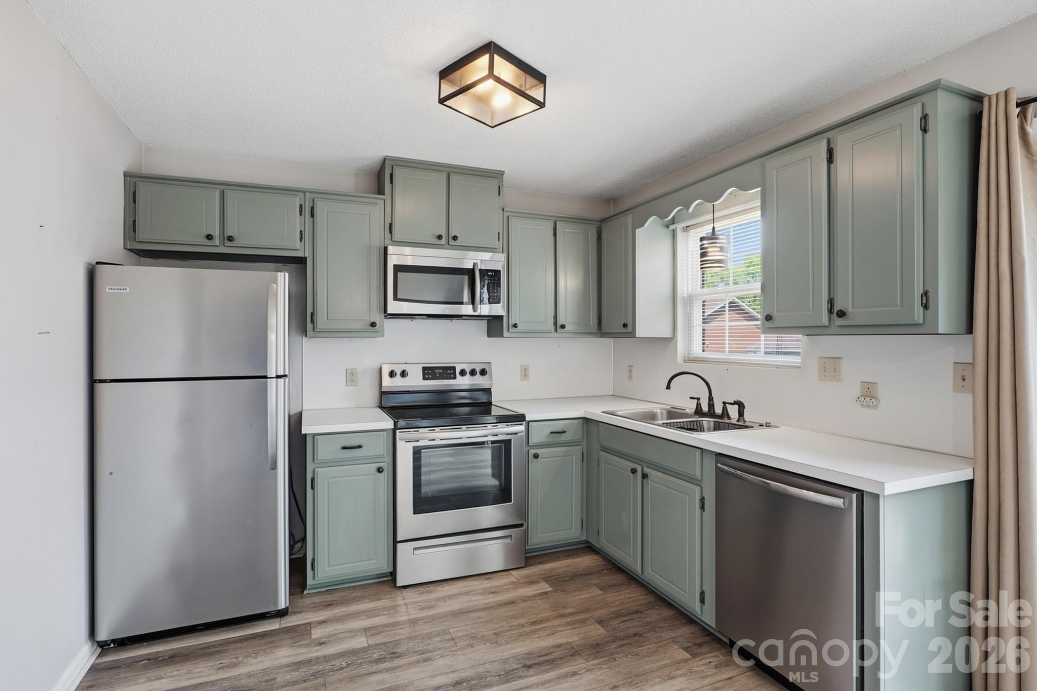 102 Brandywine Drive NE #U2 — Conover