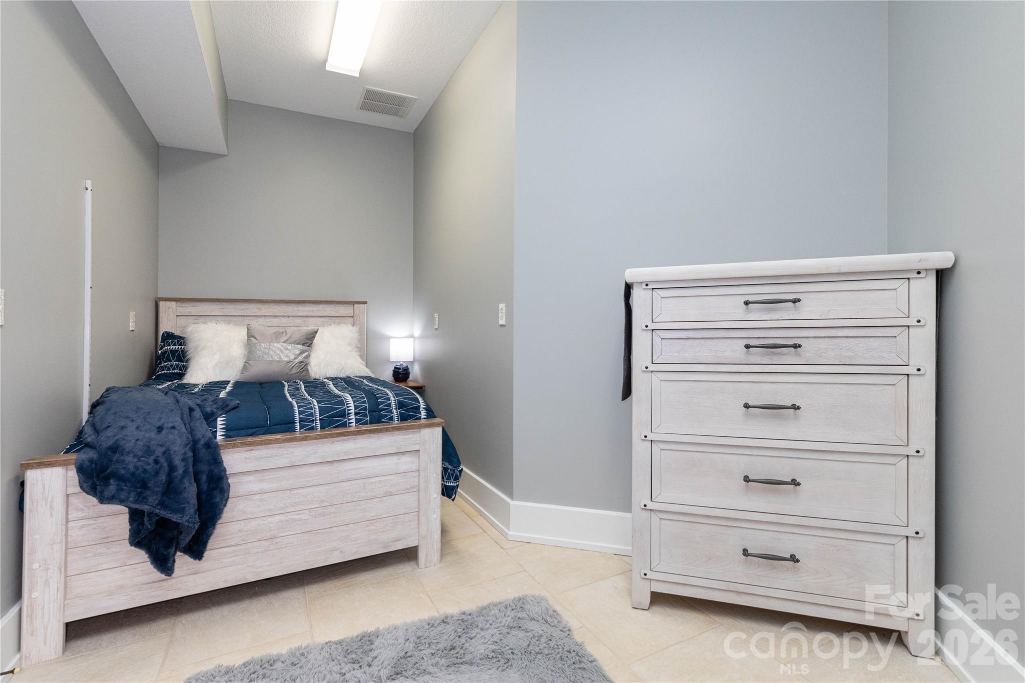 30 Rilandwell Drive — Fletcher