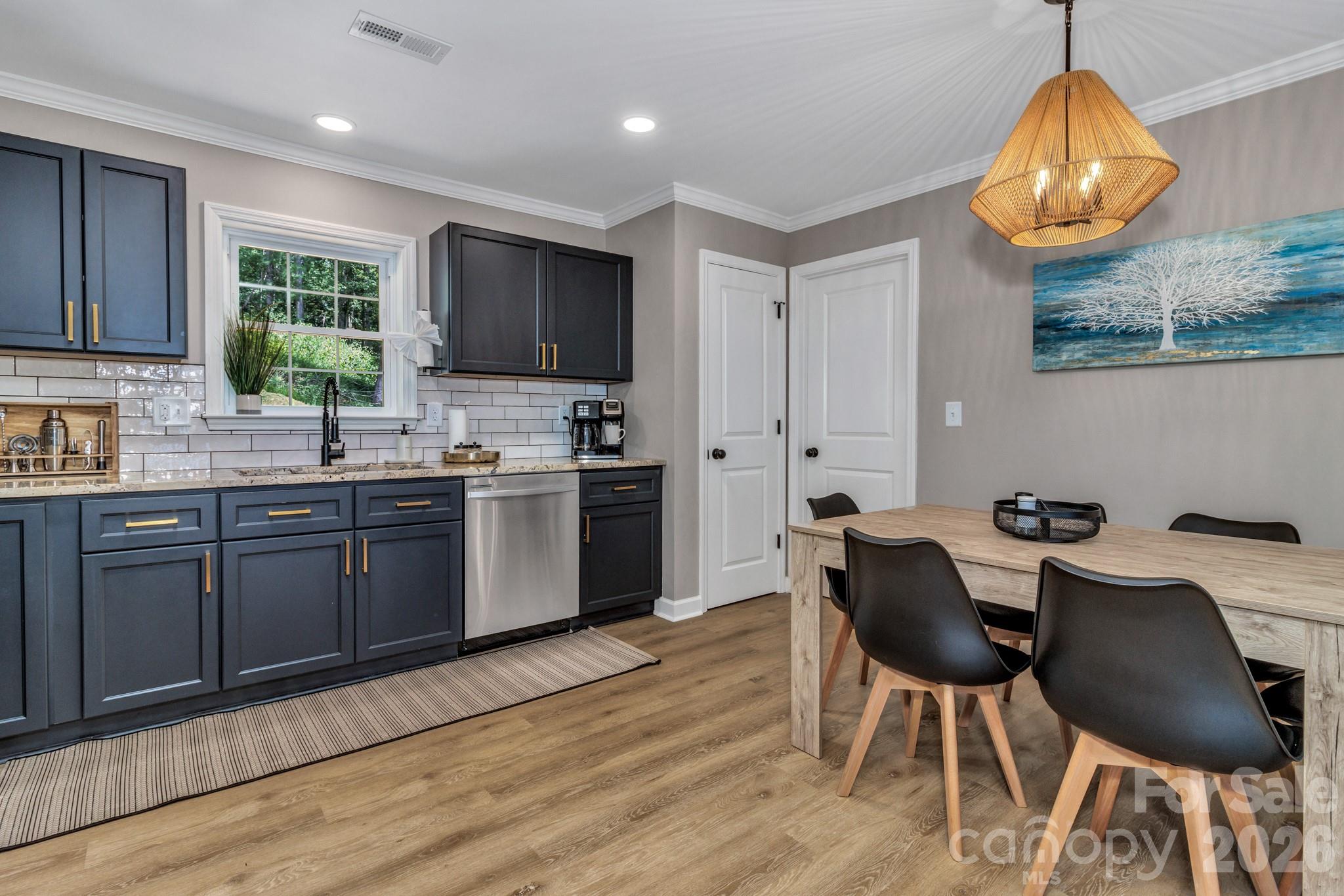21 Carolinda Lane — Waynesville