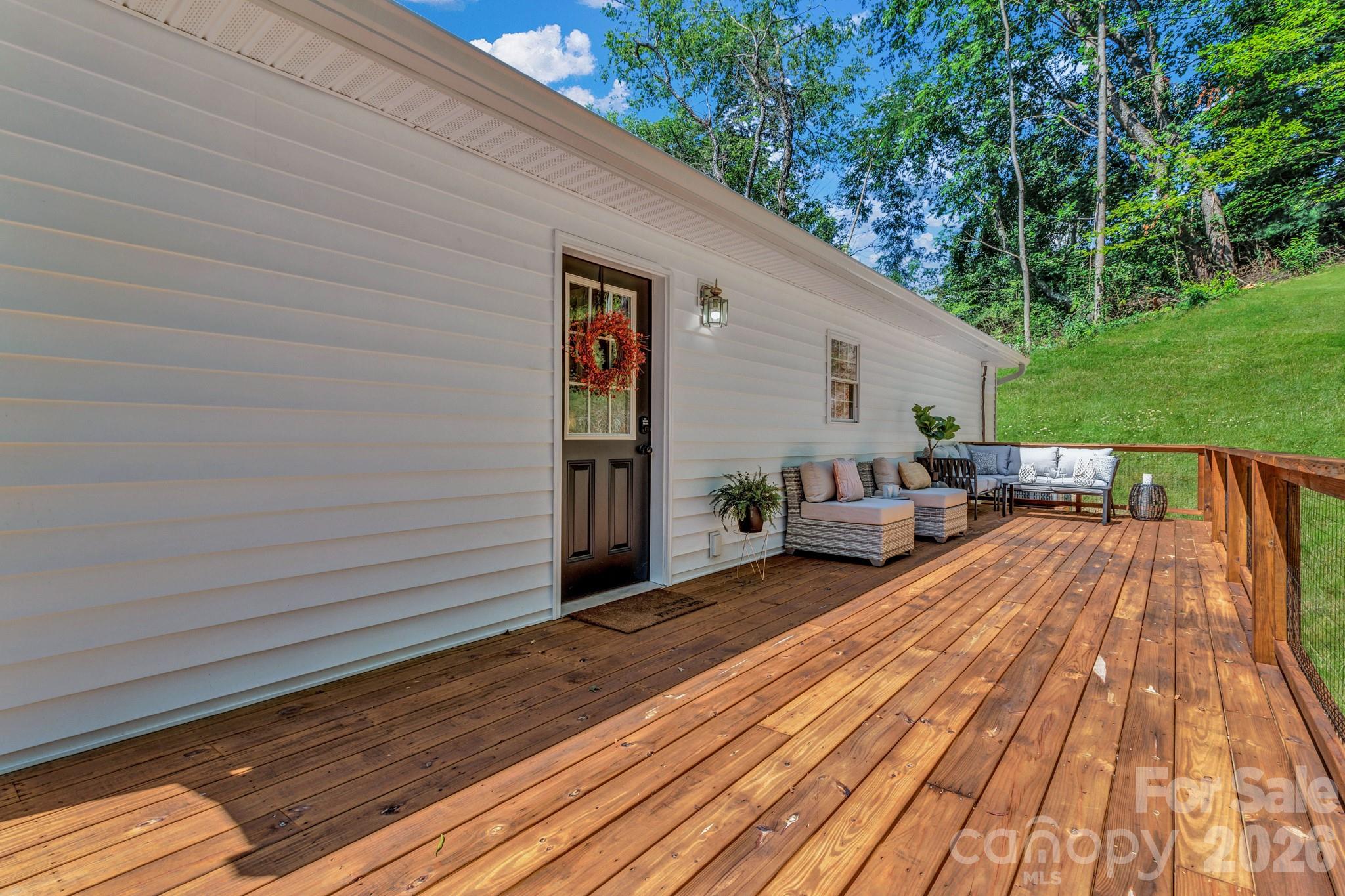 21 Carolinda Lane — Waynesville
