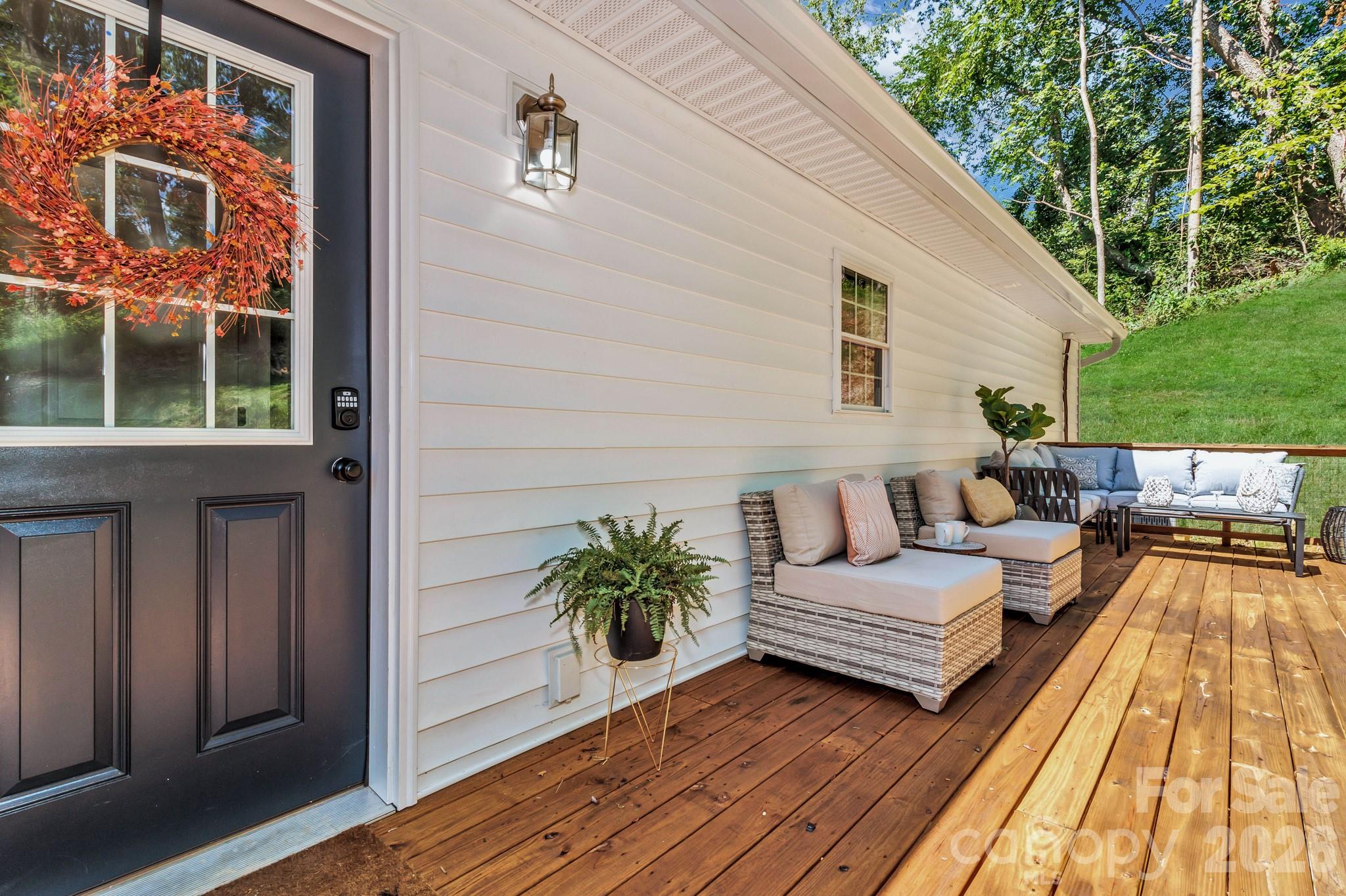 21 Carolinda Lane — Waynesville