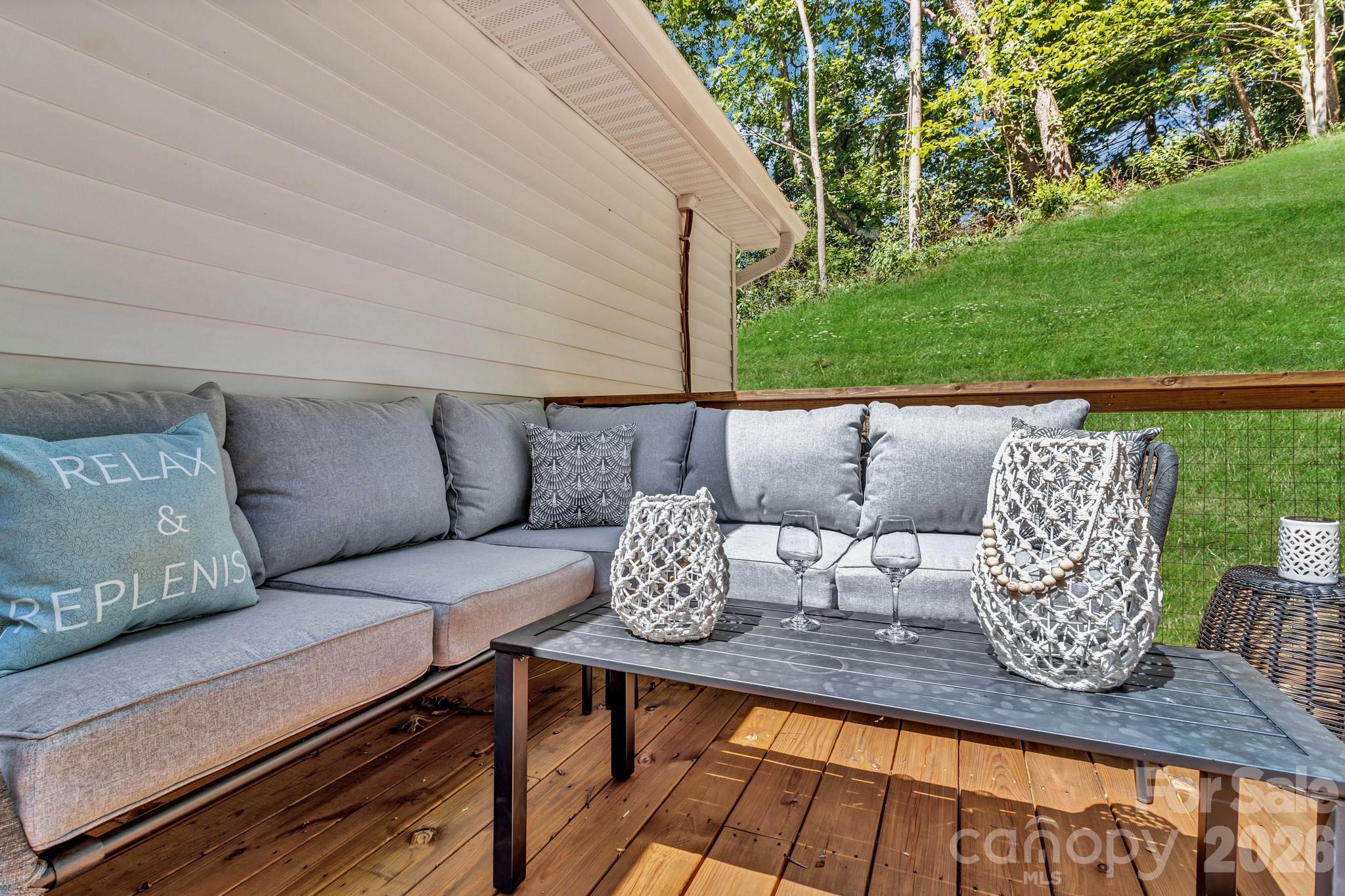 21 Carolinda Lane — Waynesville