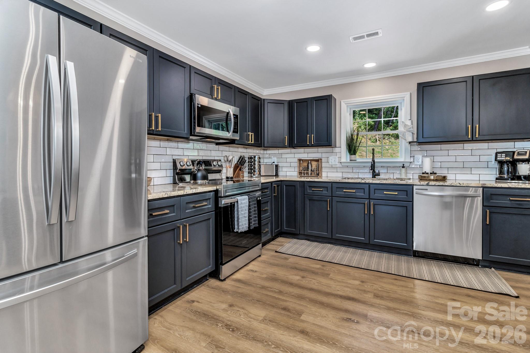 21 Carolinda Lane — Waynesville