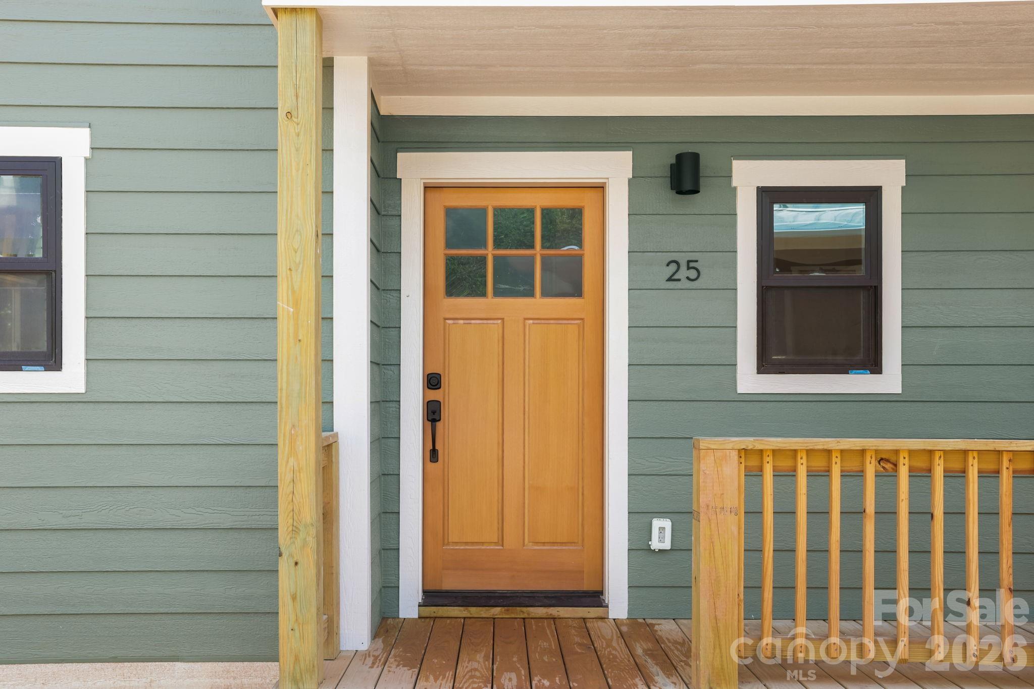 25 Fireside Drive — Asheville