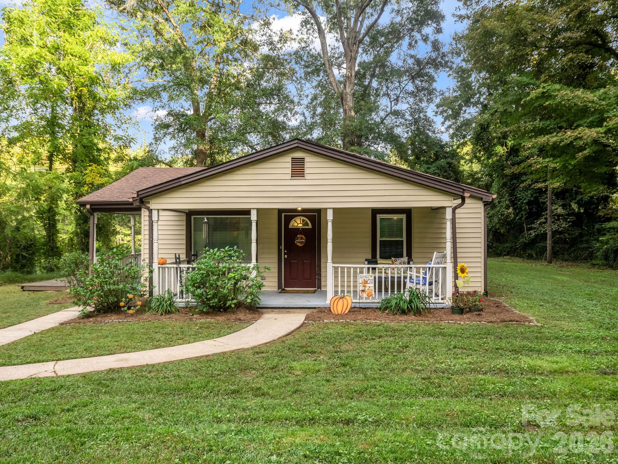 697 Bethany Church Road — Forest City