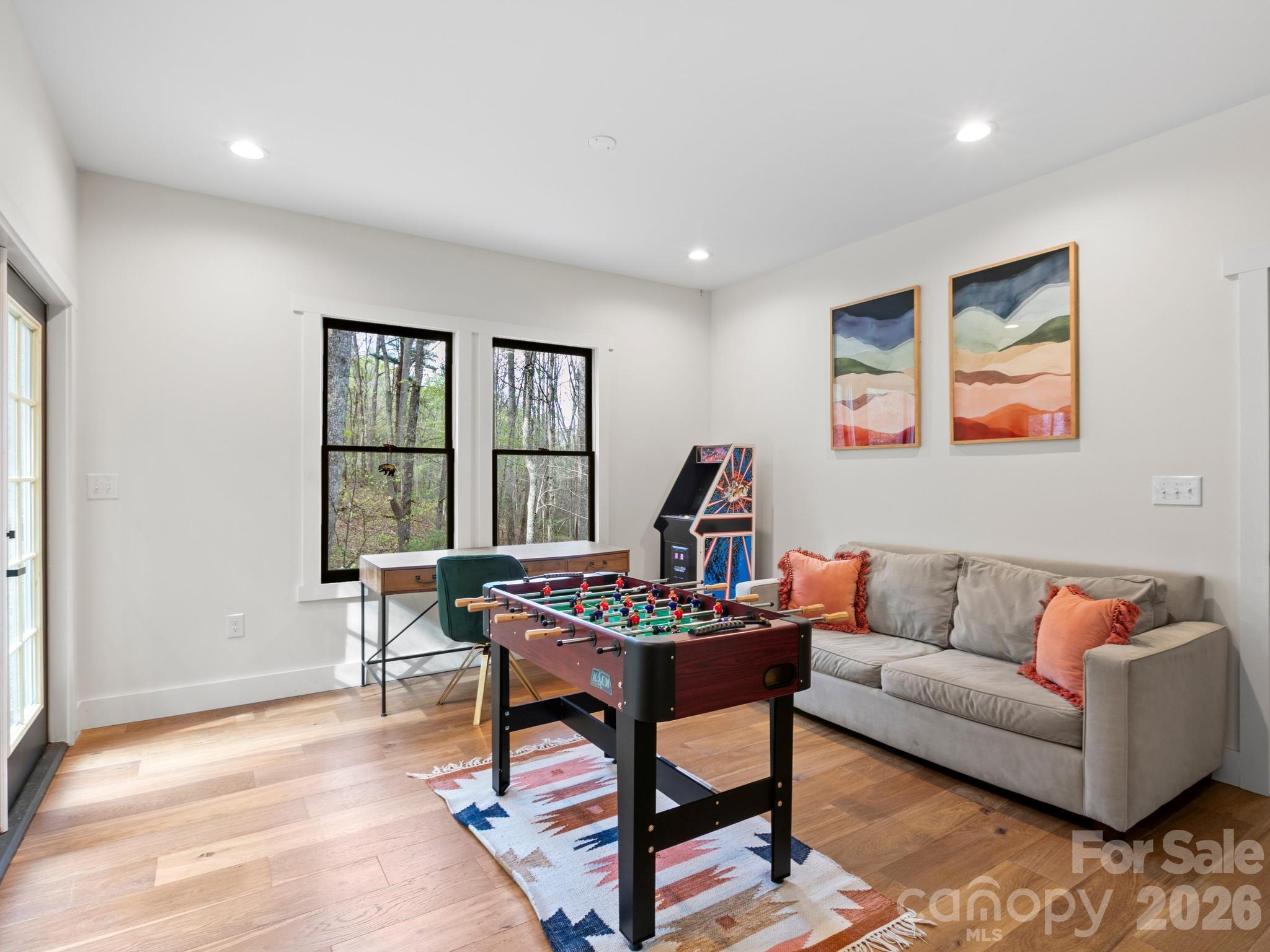 291 Webb Cove Road — Asheville