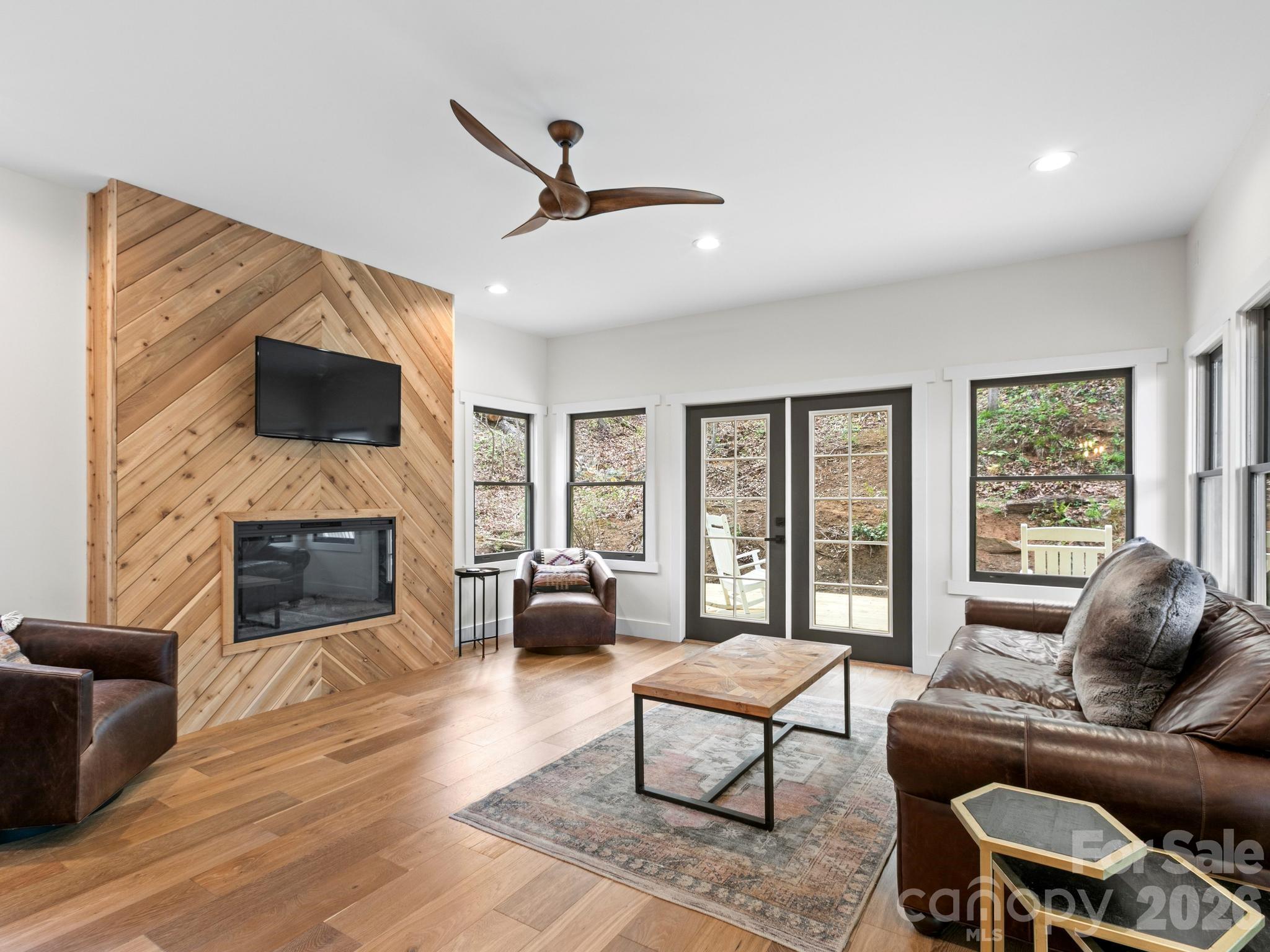 291 Webb Cove Road — Asheville