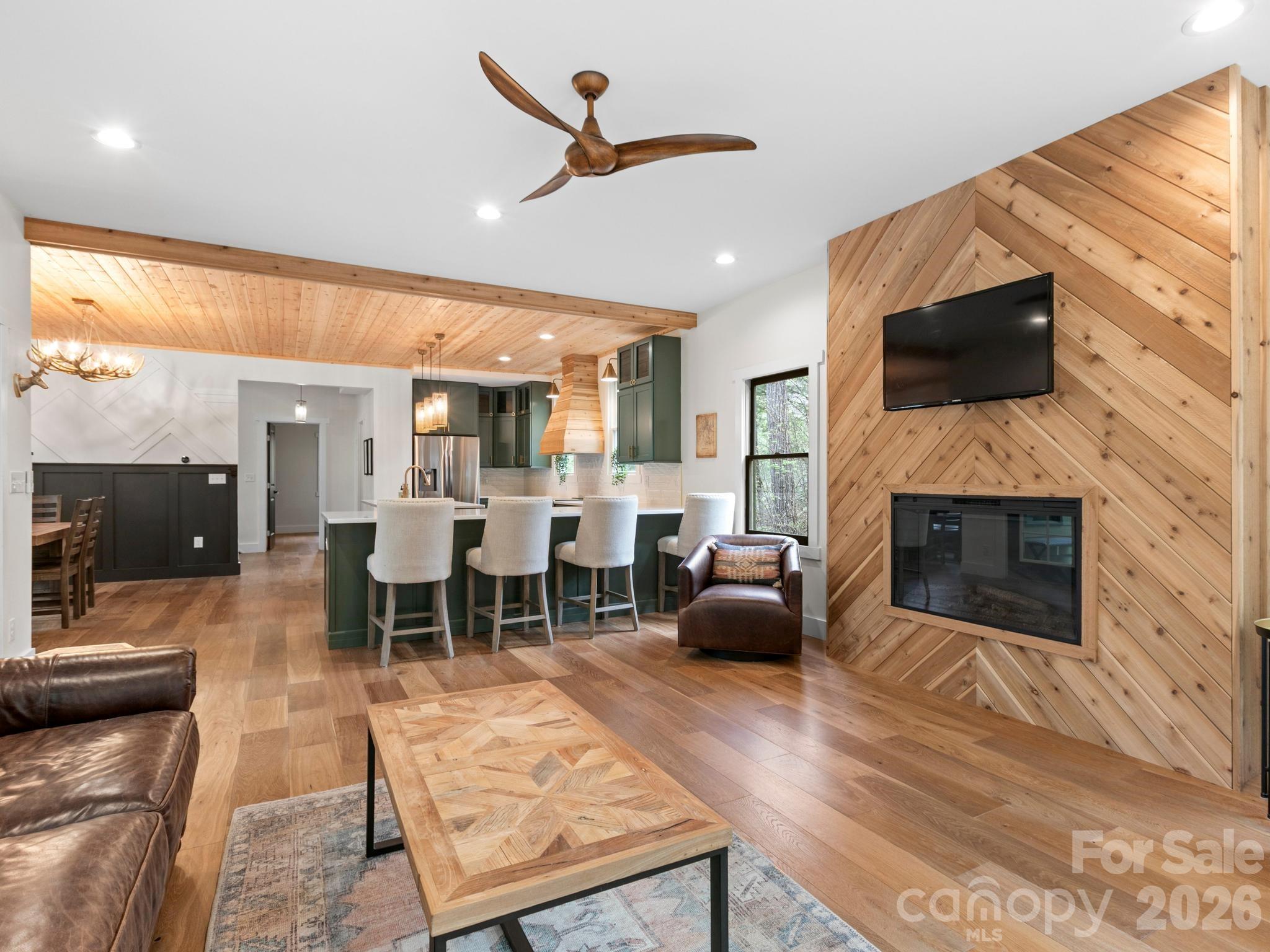 291 Webb Cove Road — Asheville