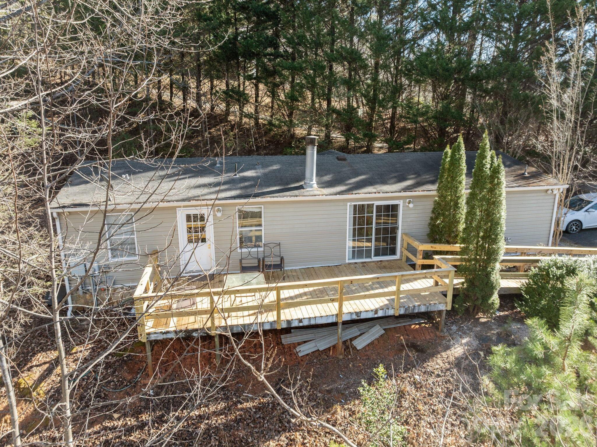 102 Scotts Cove Road — Nebo