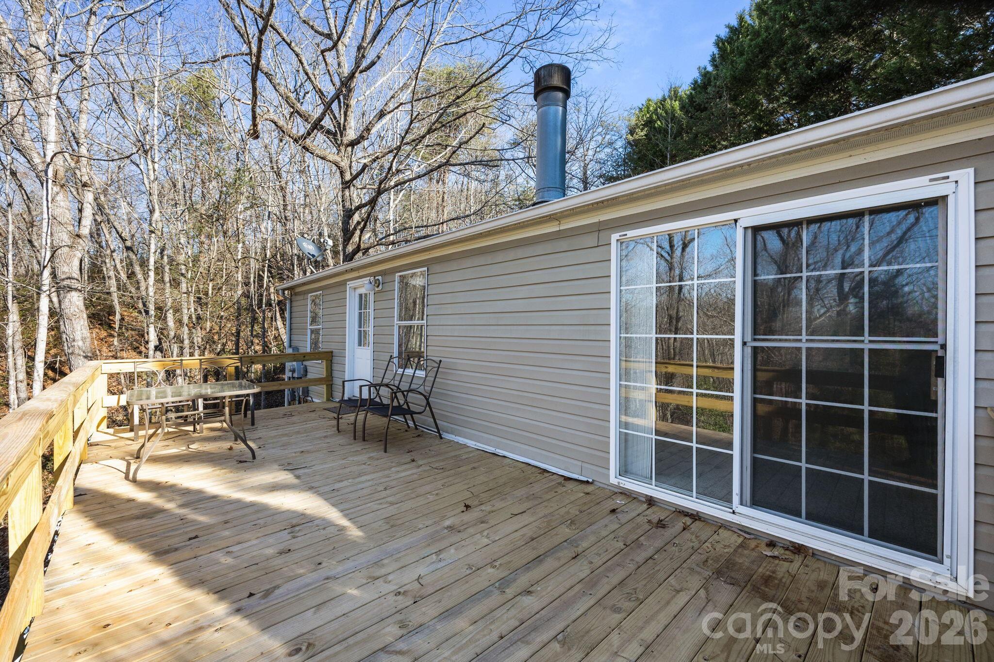 102 Scotts Cove Road — Nebo