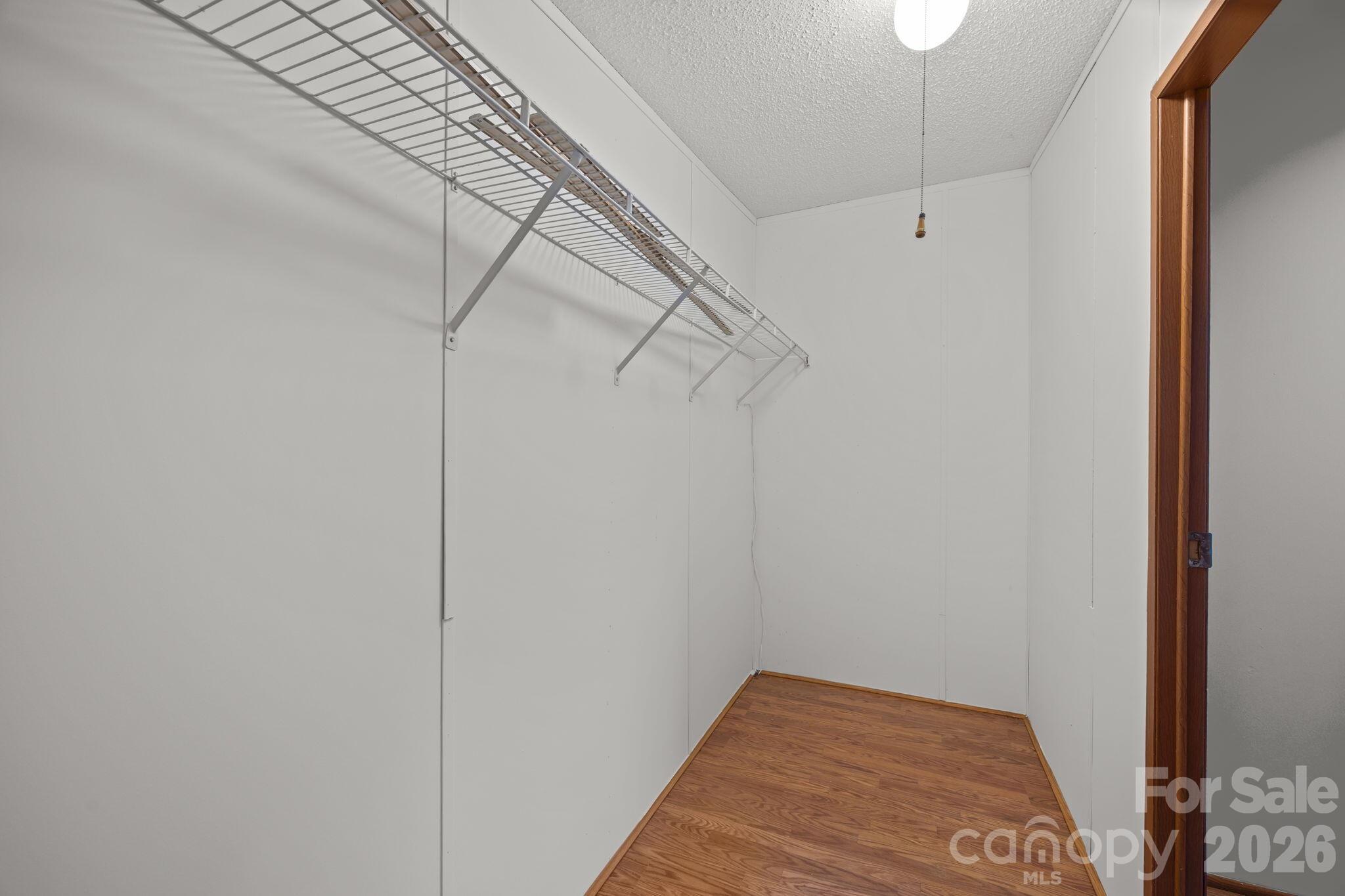 102 Scotts Cove Road — Nebo