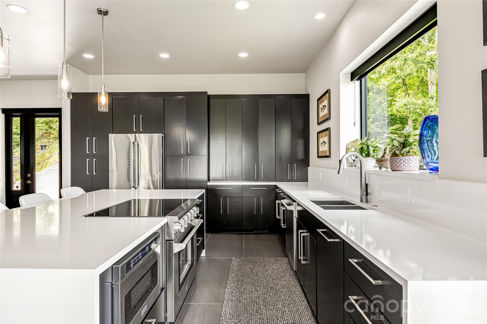 840 Fontana Trace Drive — Almond