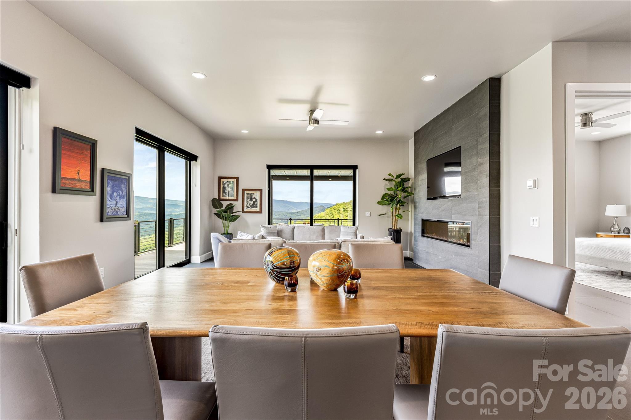 840 Fontana Trace Drive — Almond