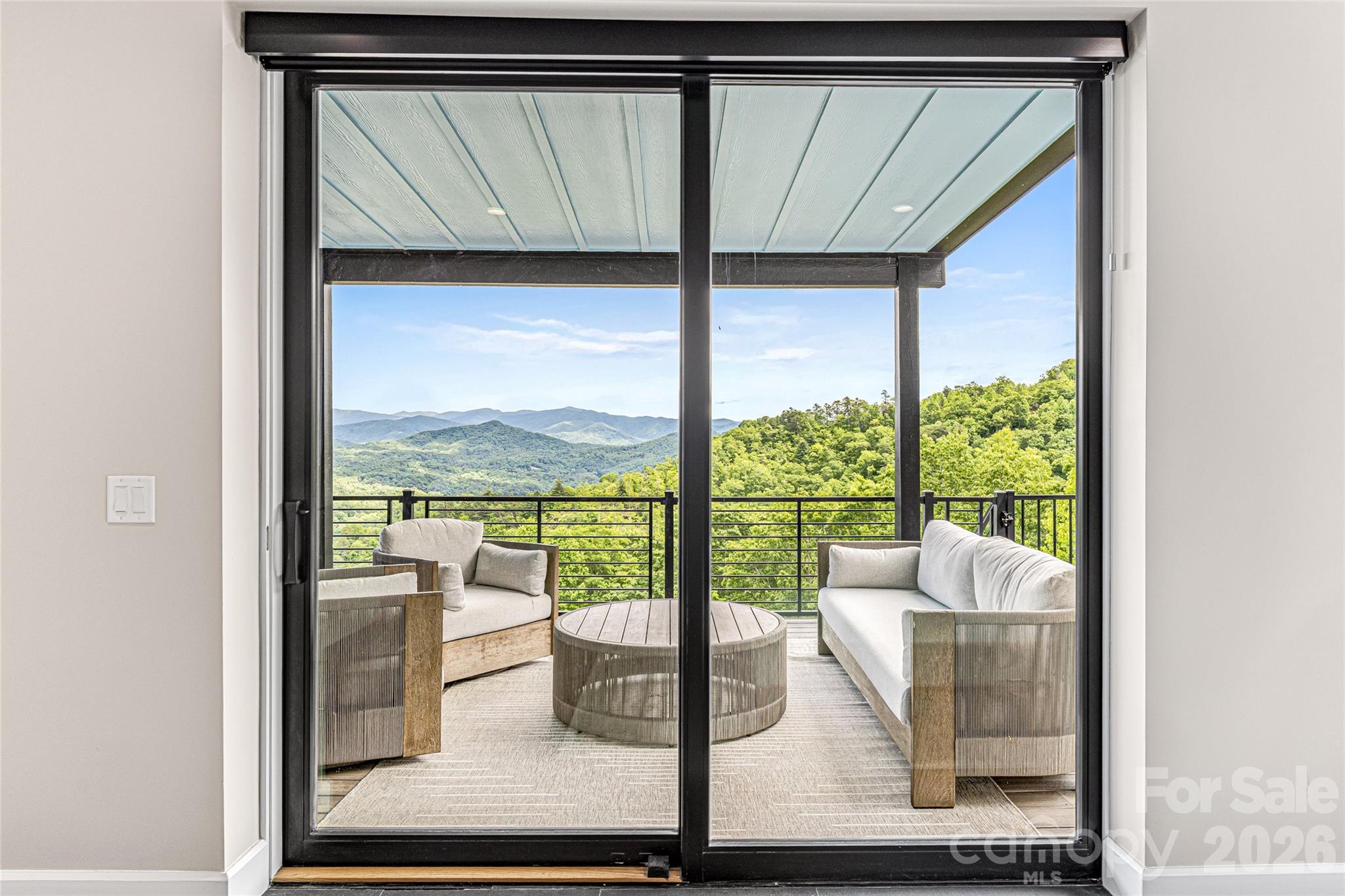 840 Fontana Trace Drive — Almond