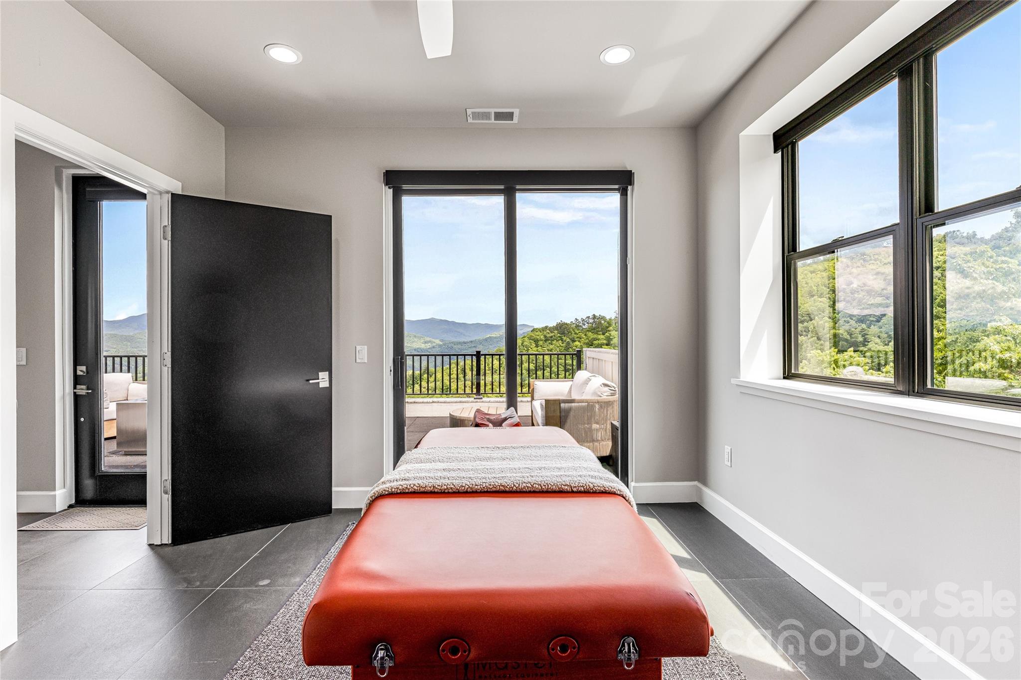 840 Fontana Trace Drive — Almond