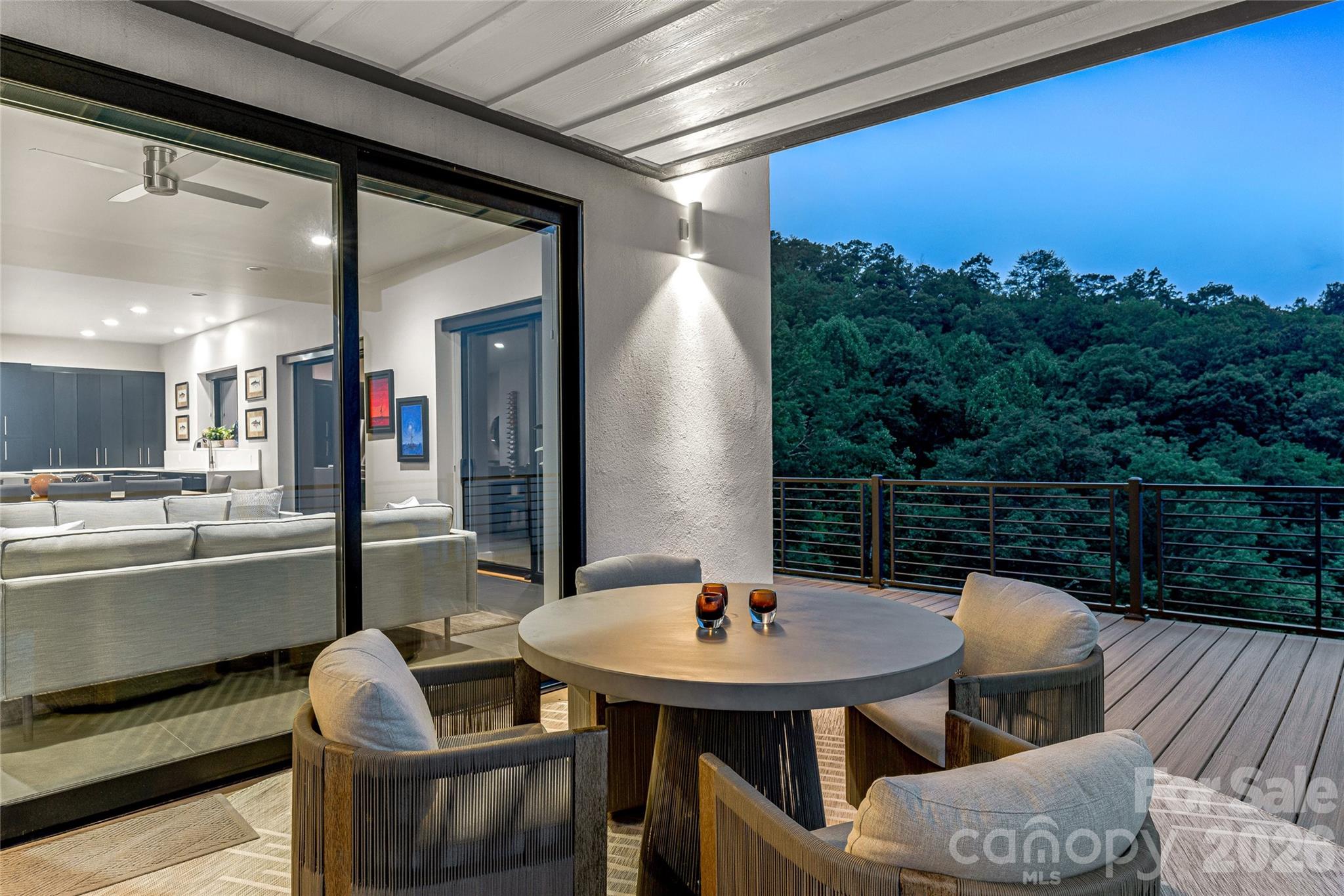 840 Fontana Trace Drive — Almond
