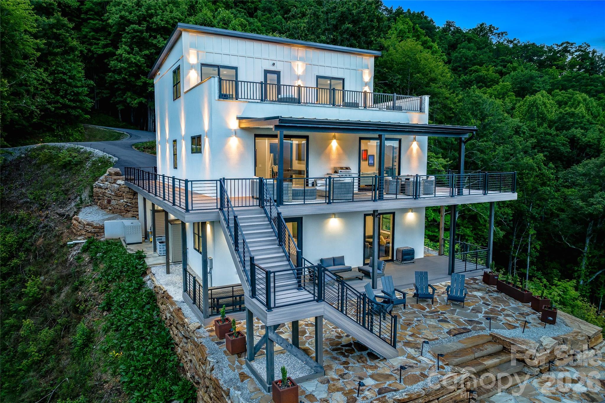 840 Fontana Trace Drive — Almond