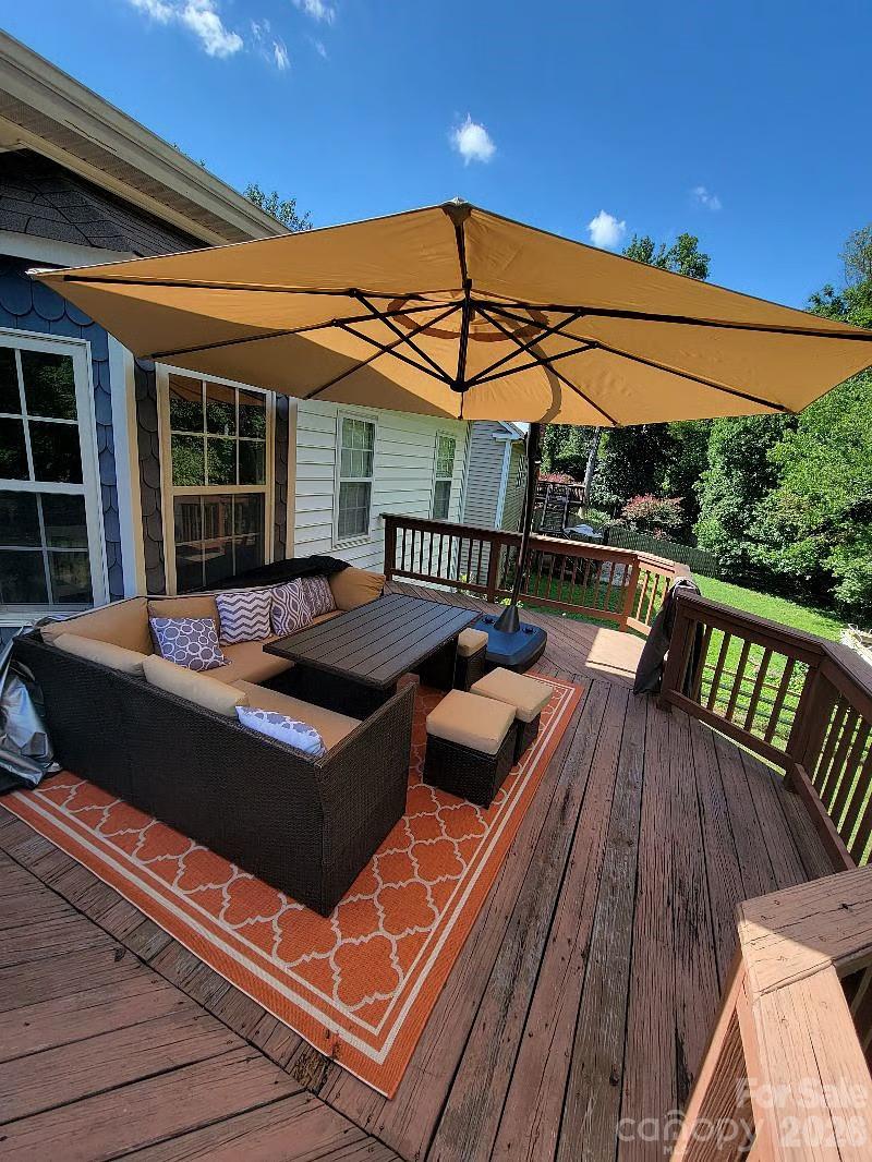11632 Long Forest Drive — Charlotte