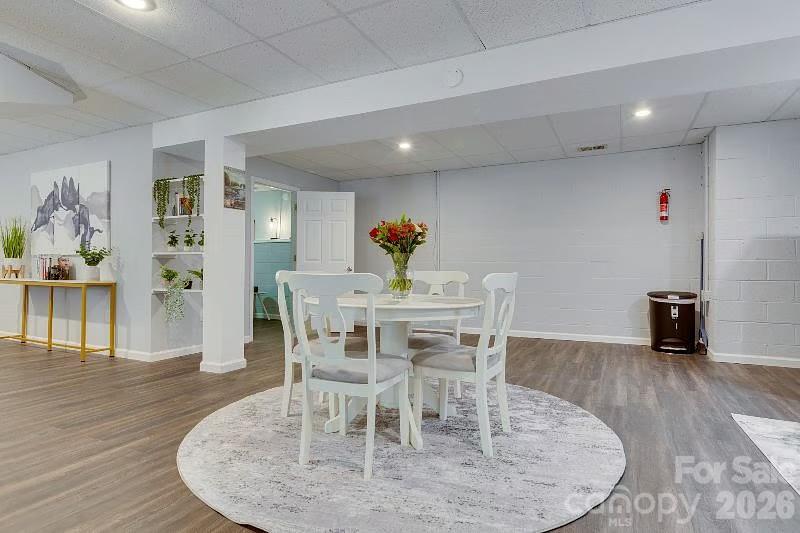 11632 Long Forest Drive — Charlotte