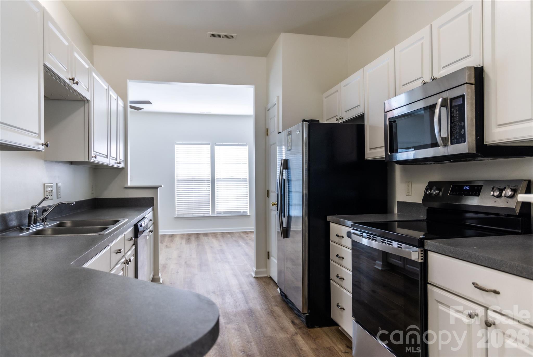 8224 Shinkansen Drive — Charlotte