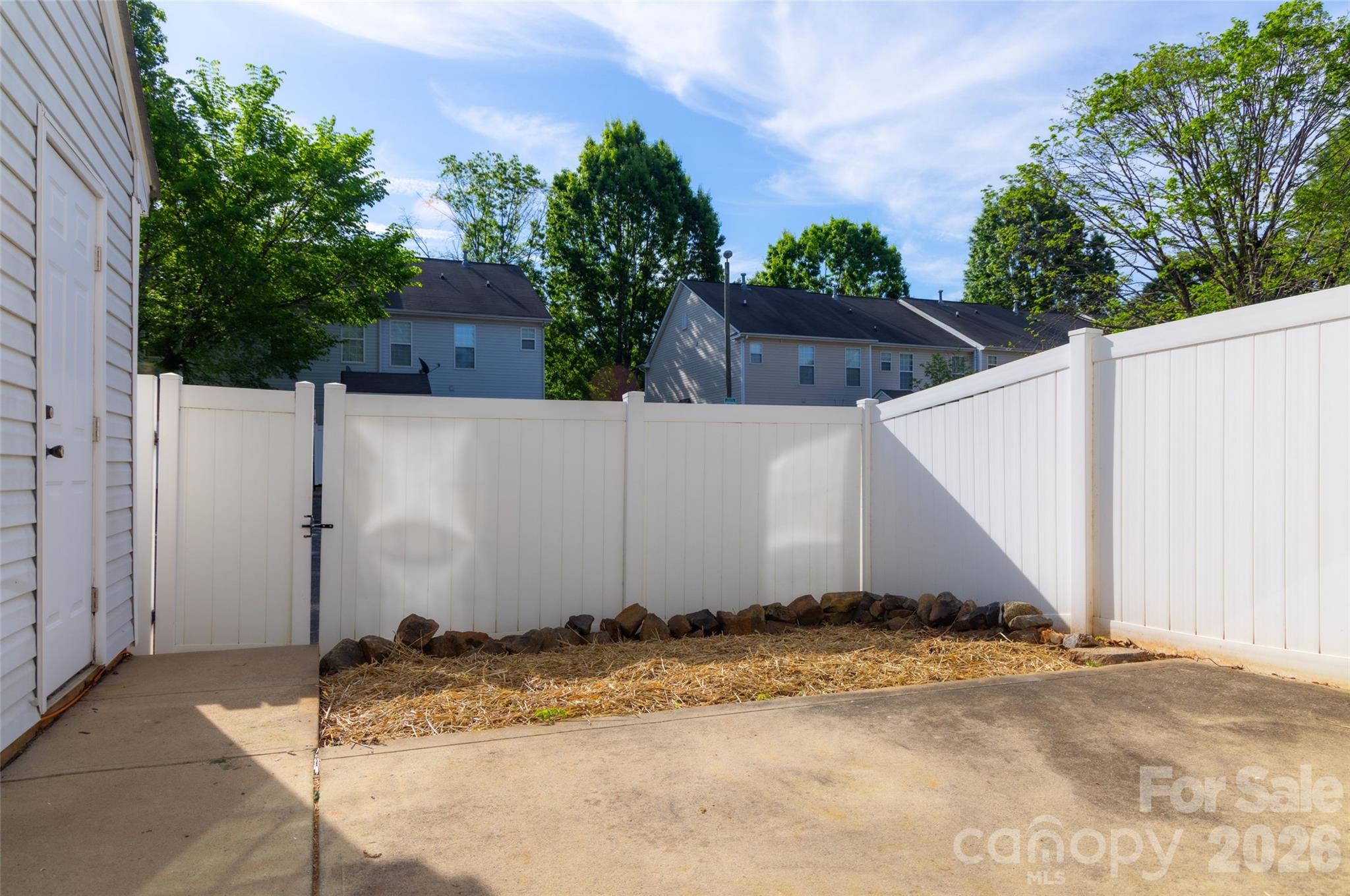 8224 Shinkansen Drive — Charlotte