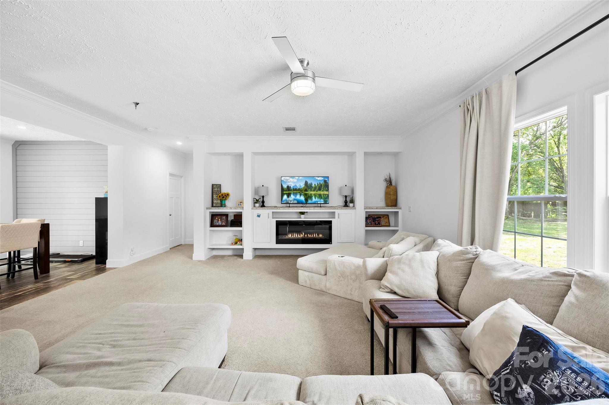 5236 Montana Circle NW — Concord