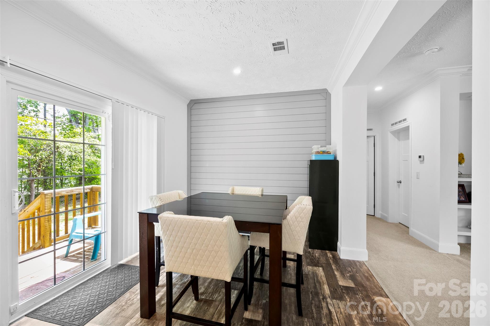 5236 Montana Circle NW — Concord
