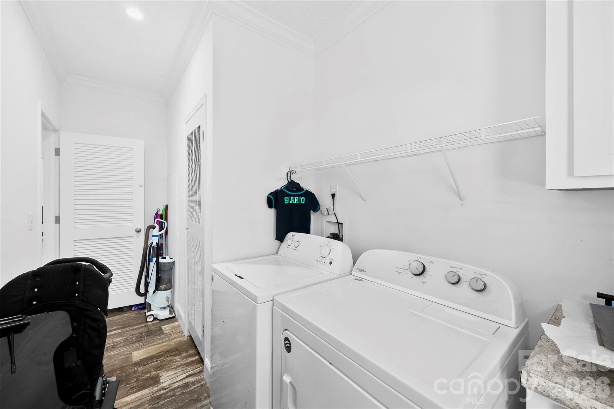 5236 Montana Circle NW — Concord