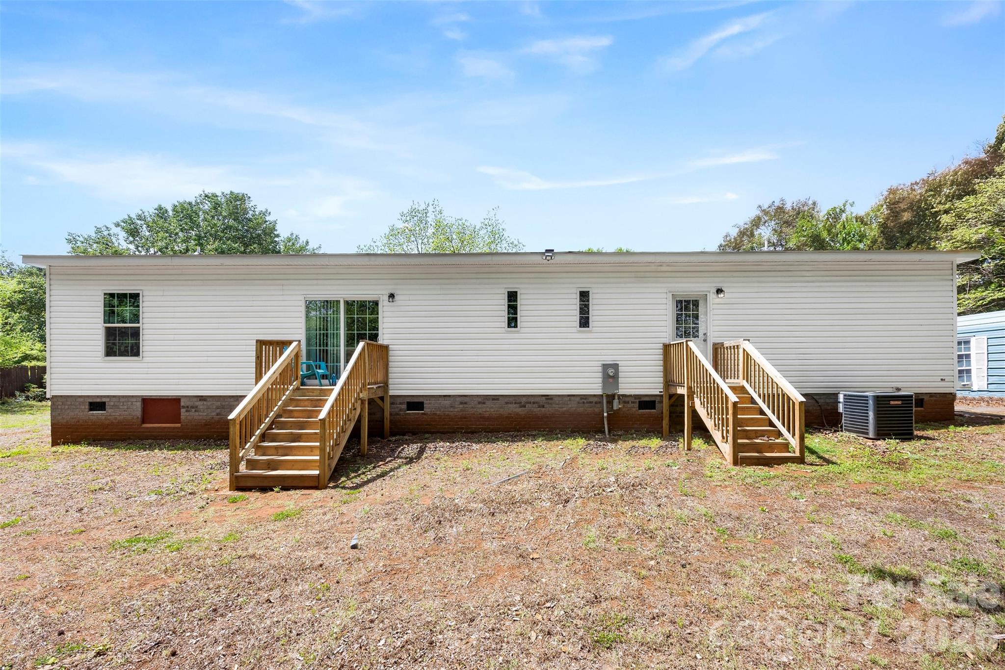 5236 Montana Circle NW — Concord