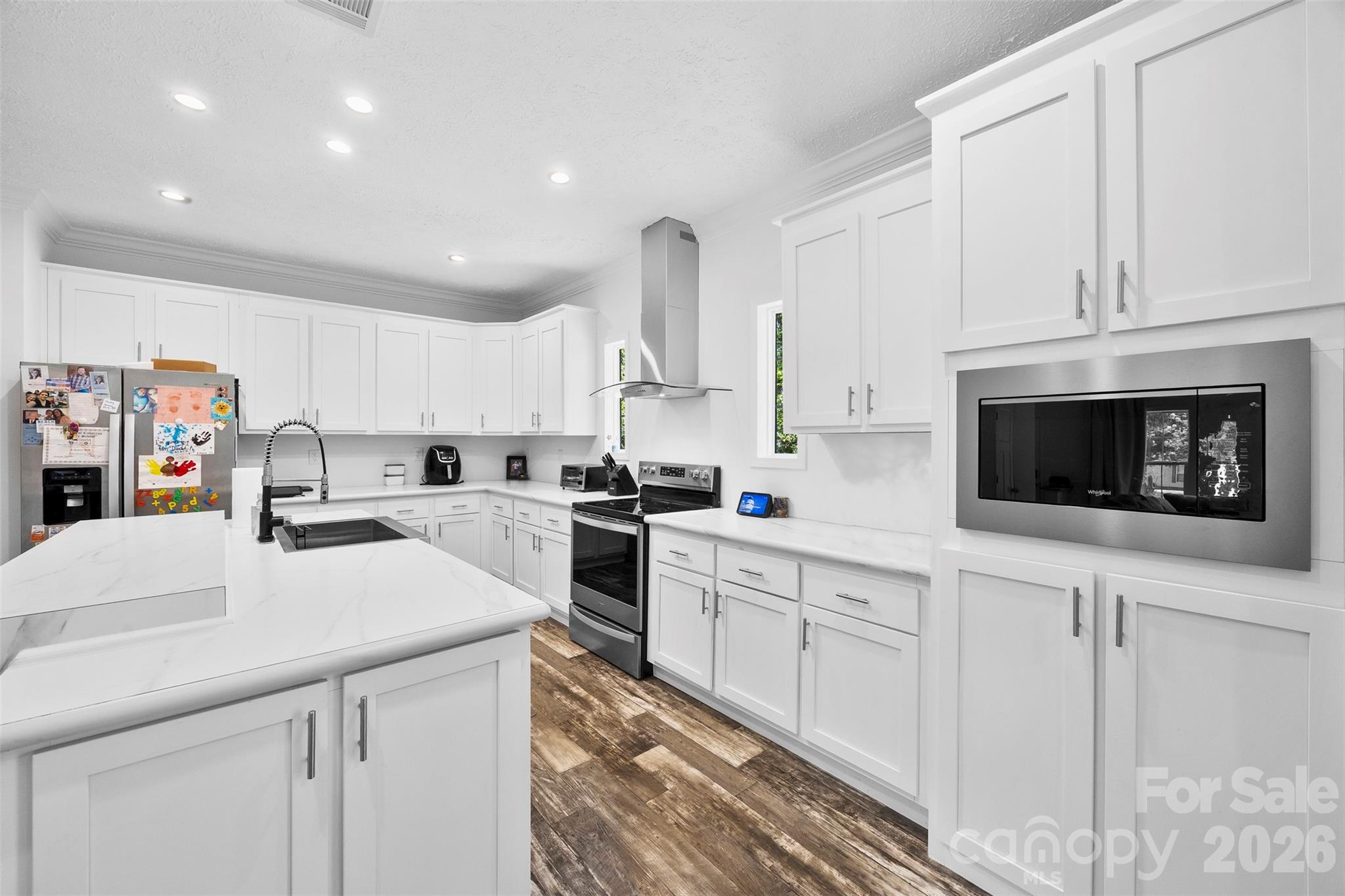 5236 Montana Circle NW — Concord