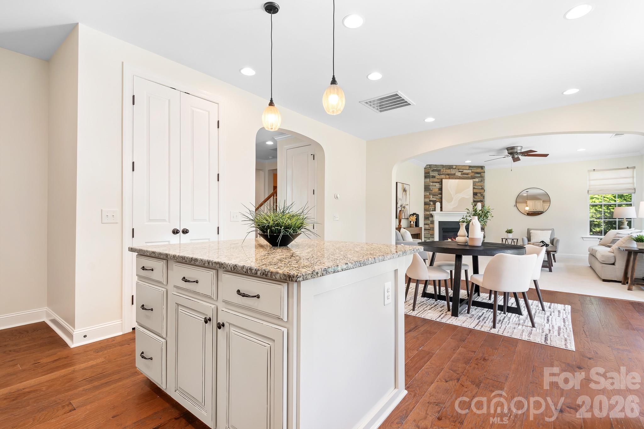 15403 Oleander Drive — Charlotte