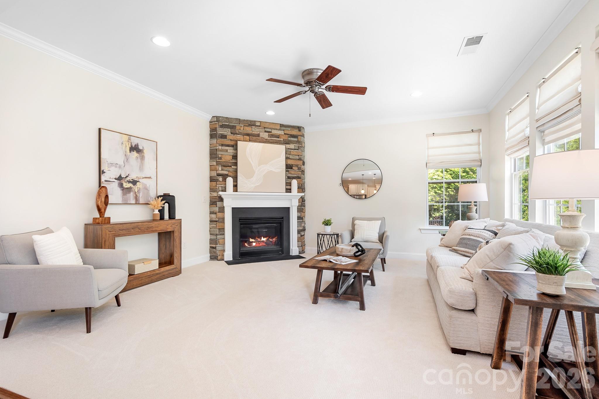 15403 Oleander Drive — Charlotte