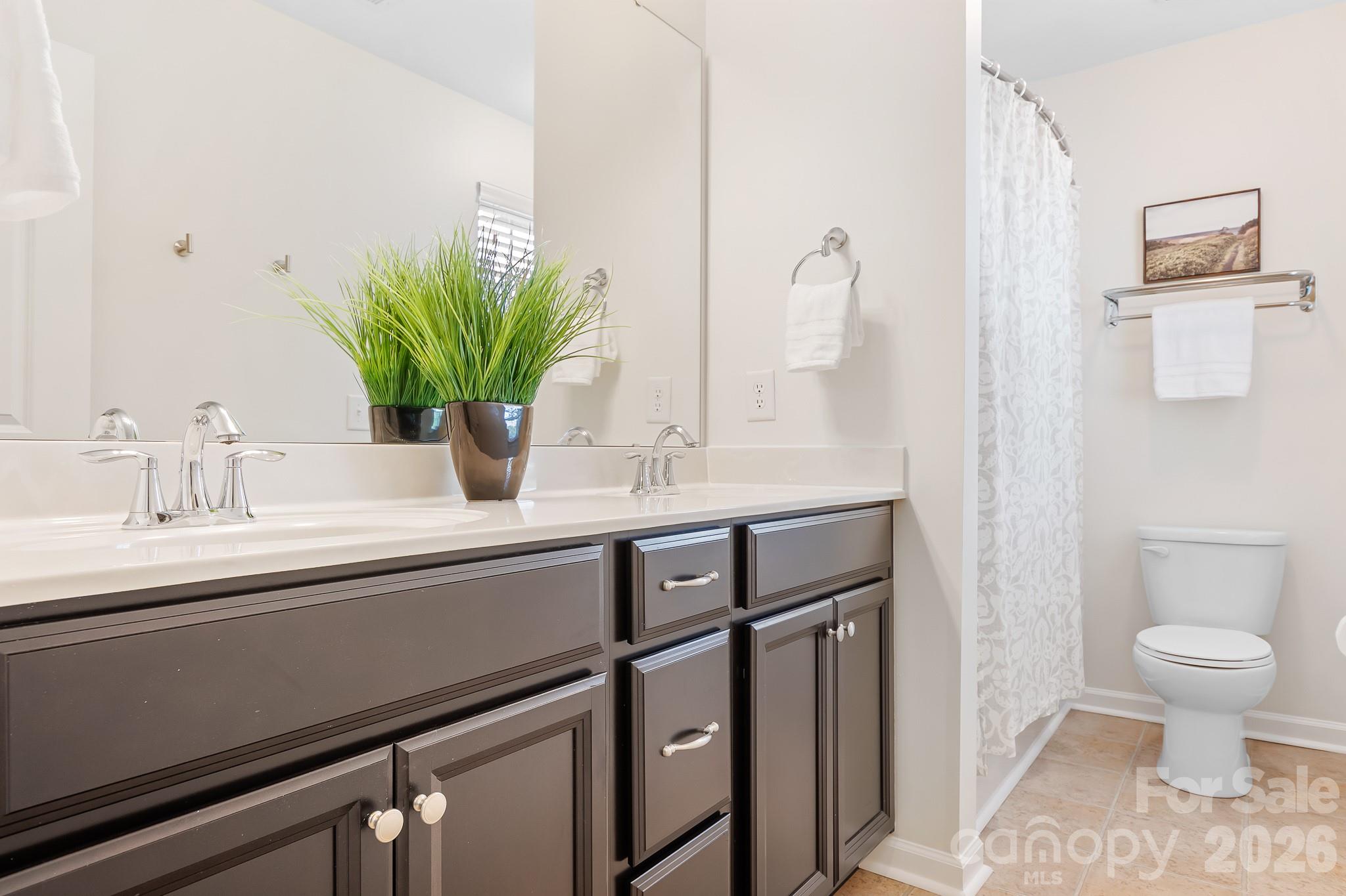 15403 Oleander Drive — Charlotte