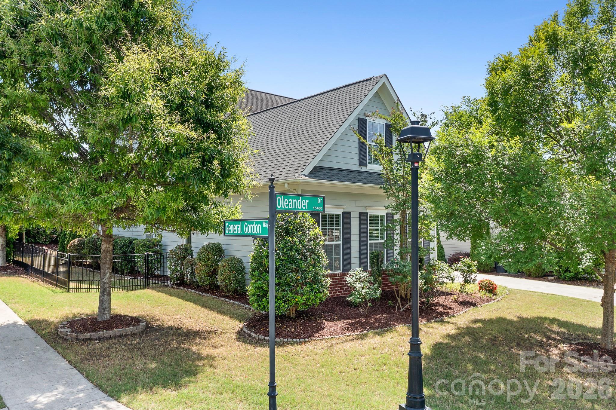 15403 Oleander Drive — Charlotte